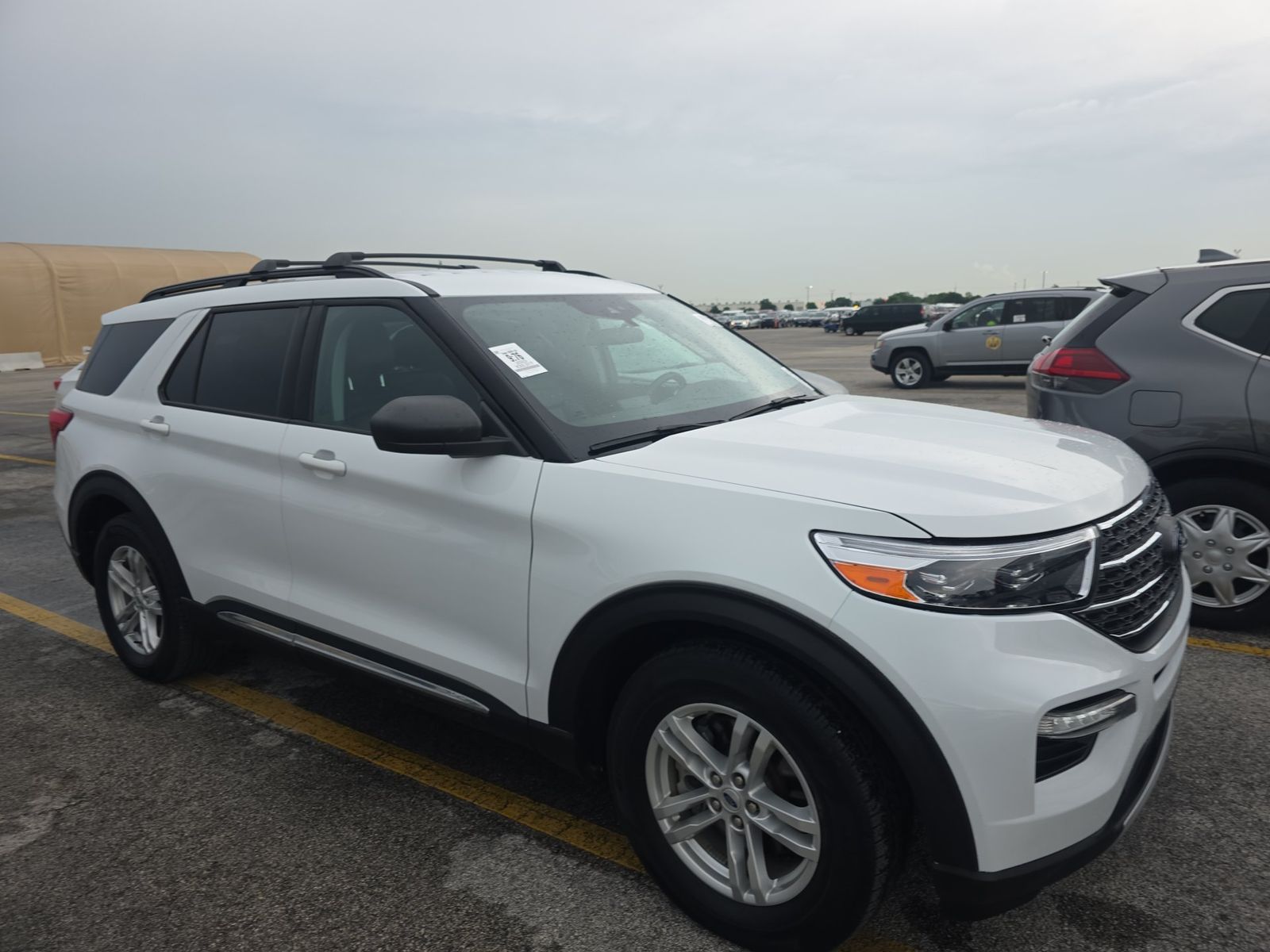 FORD EXPLORER - 4