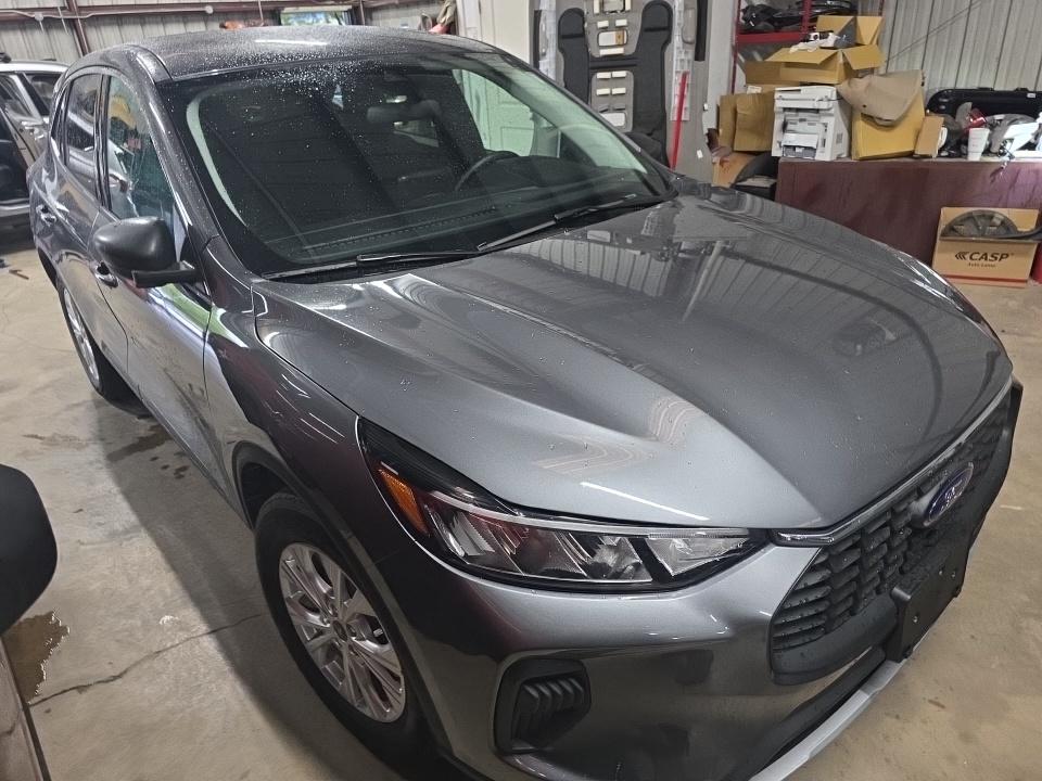 FORD ESCAPE - 4