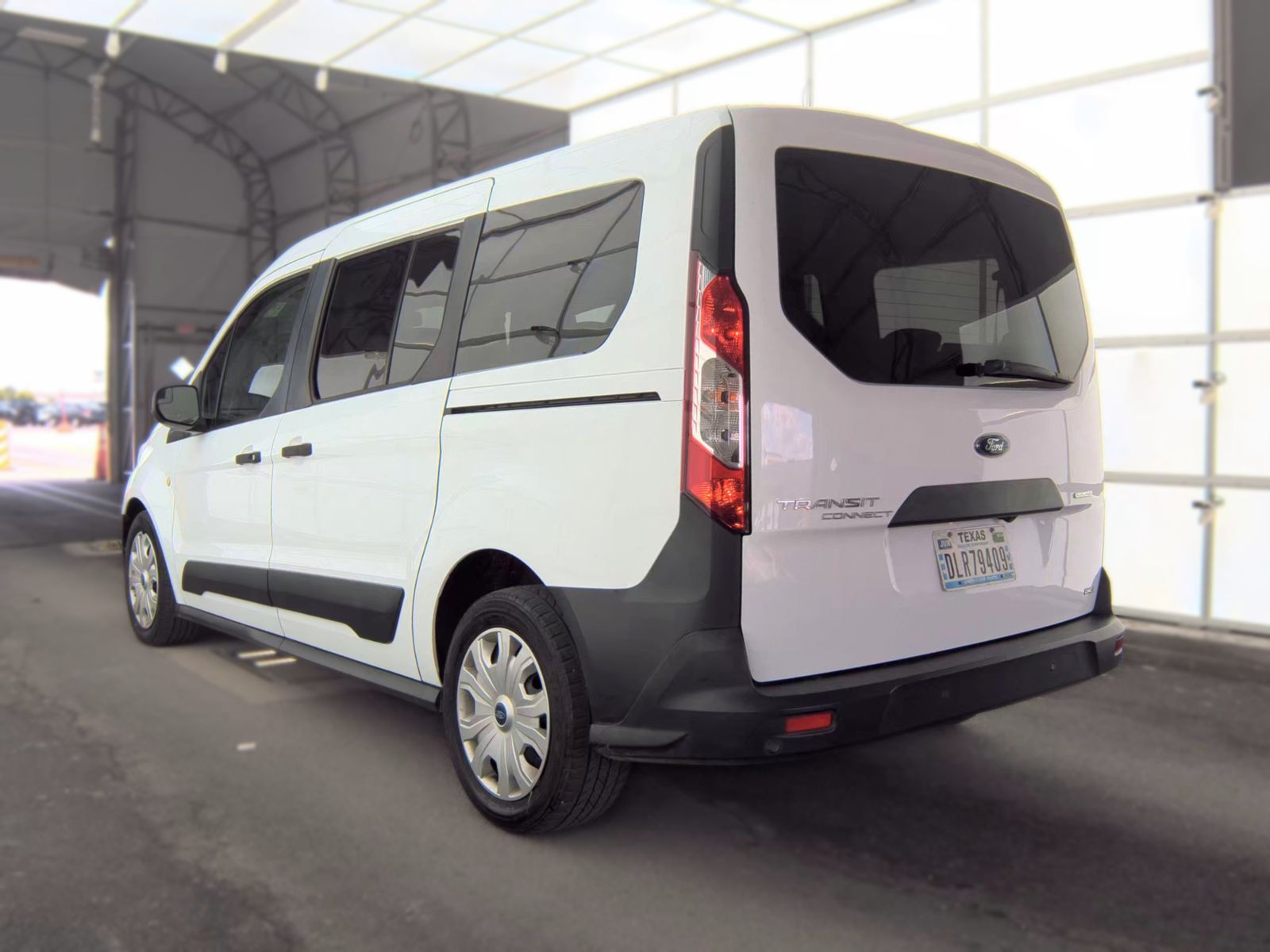 FORD TRANSIT CONNECT - 7