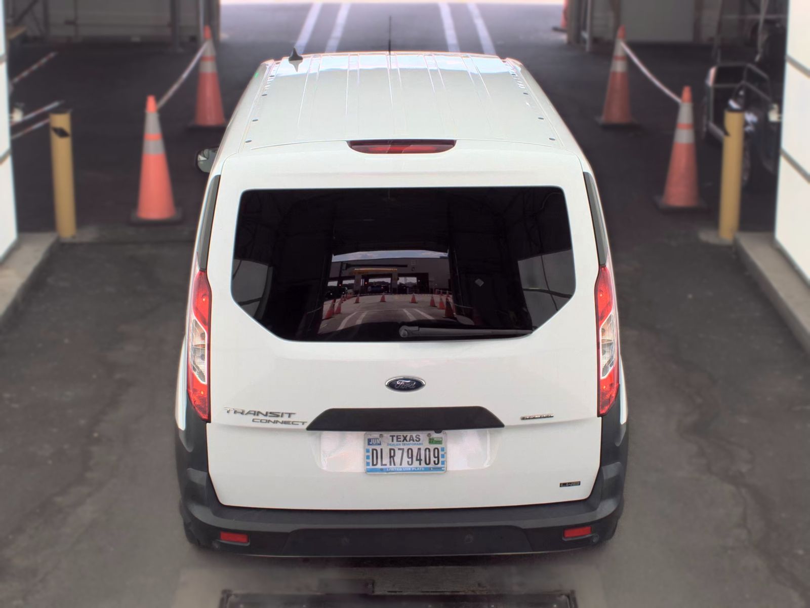 FORD TRANSIT CONNECT - 6