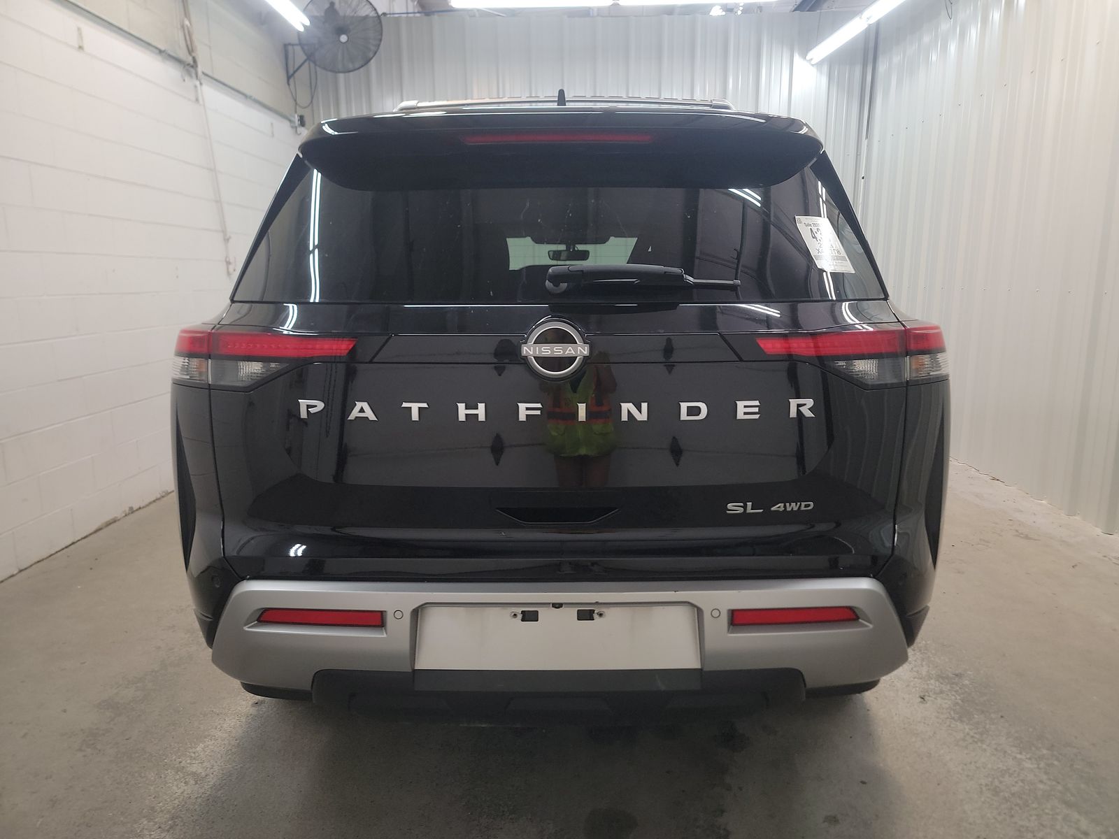 2023 Nissan Pathfinder SL AWD