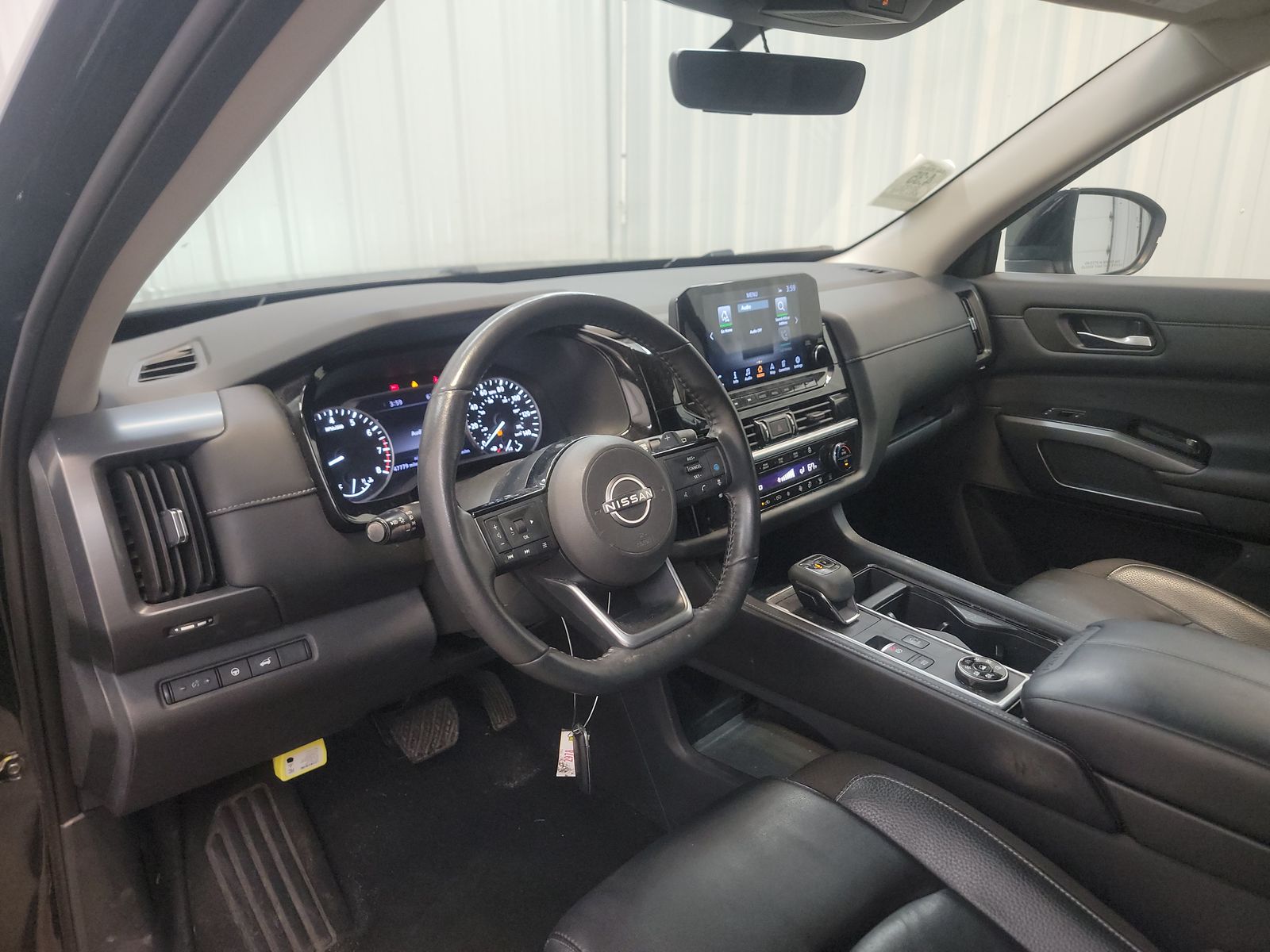 2023 Nissan Pathfinder SL AWD