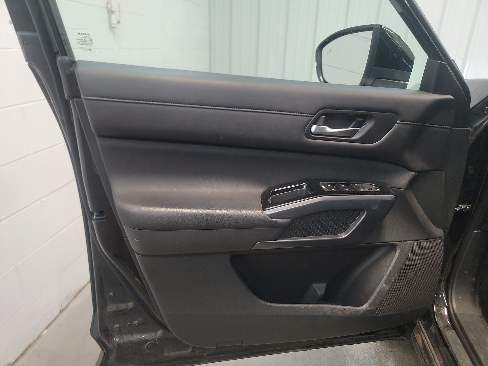 2023 Nissan Pathfinder SL AWD