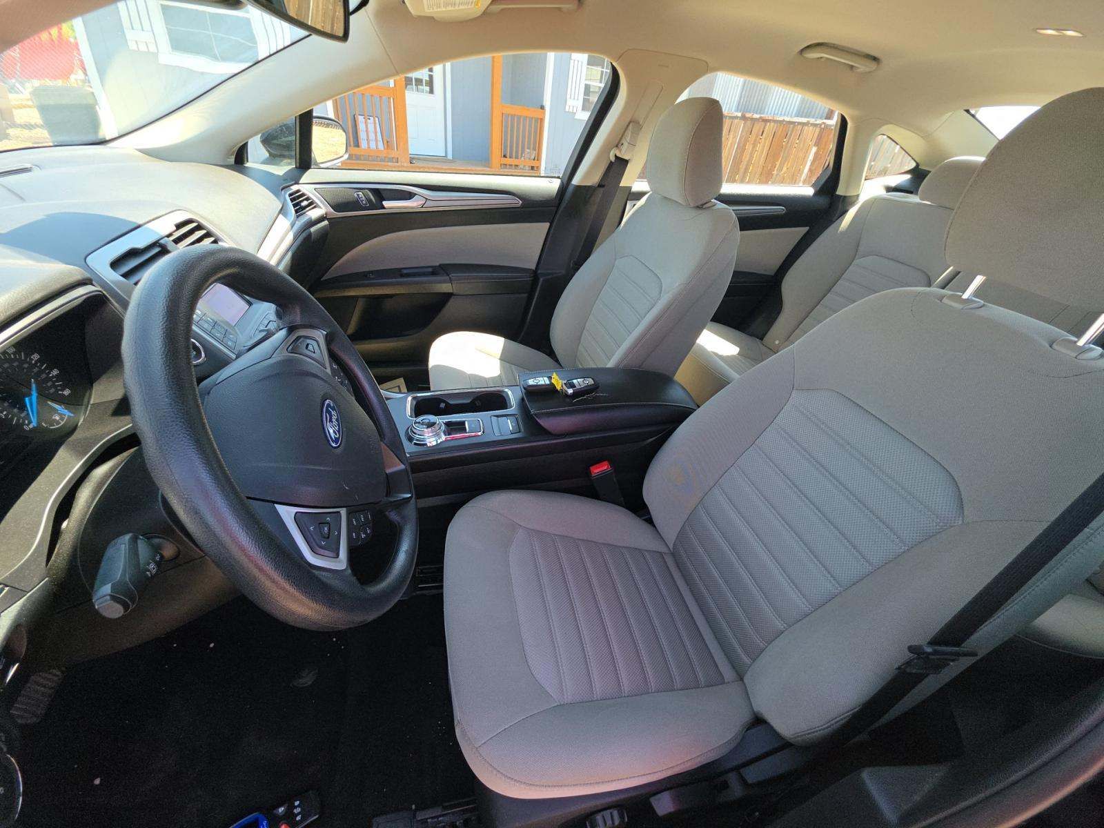 FORD FUSION - 5