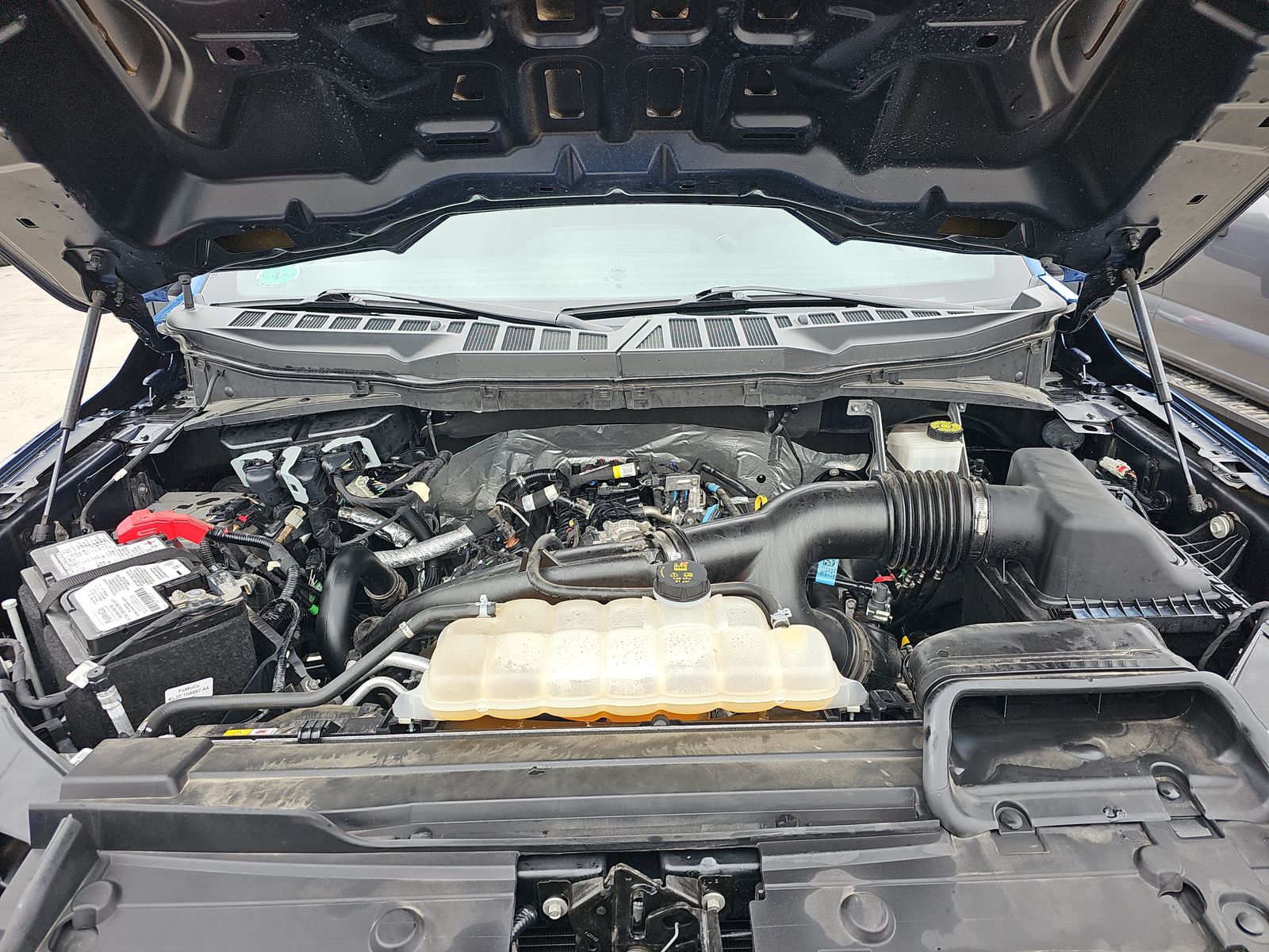 2022 Ford F-150 XL AWD