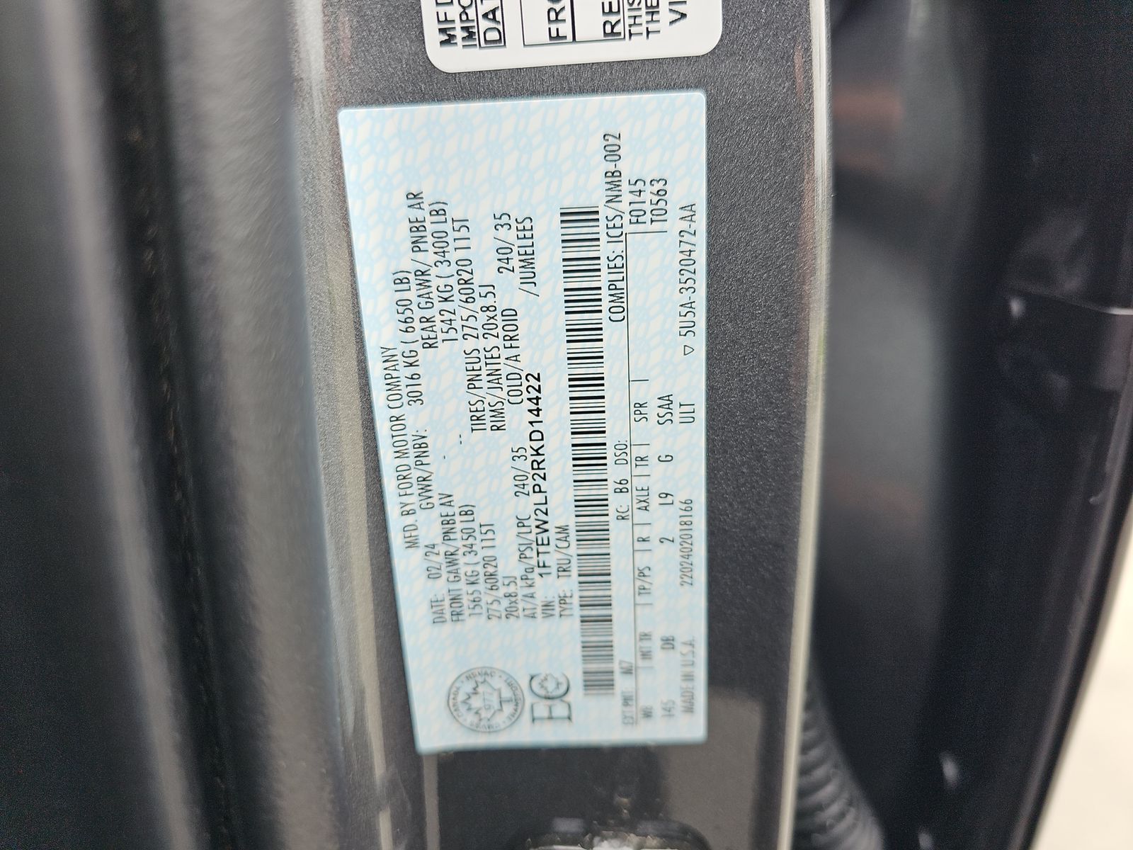 2024 Ford F-150 STX AWD