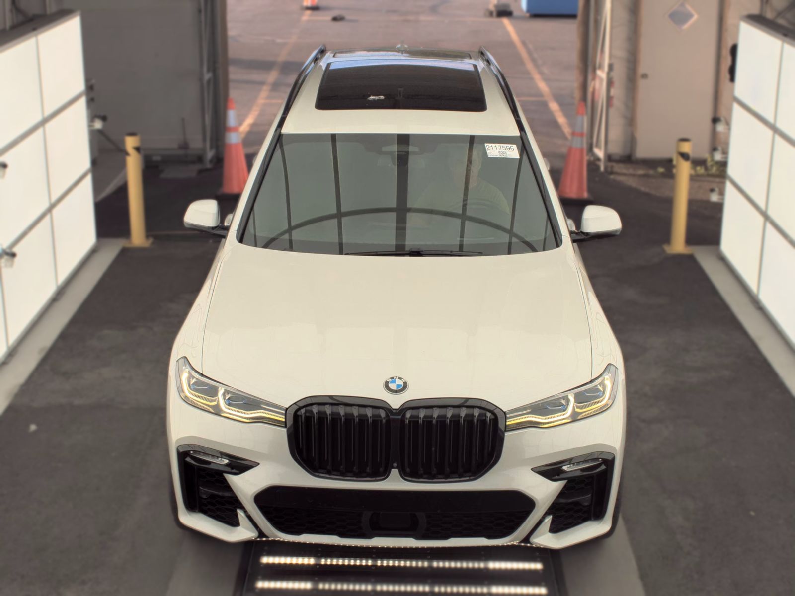 2020 BMW X7 M50i AWD