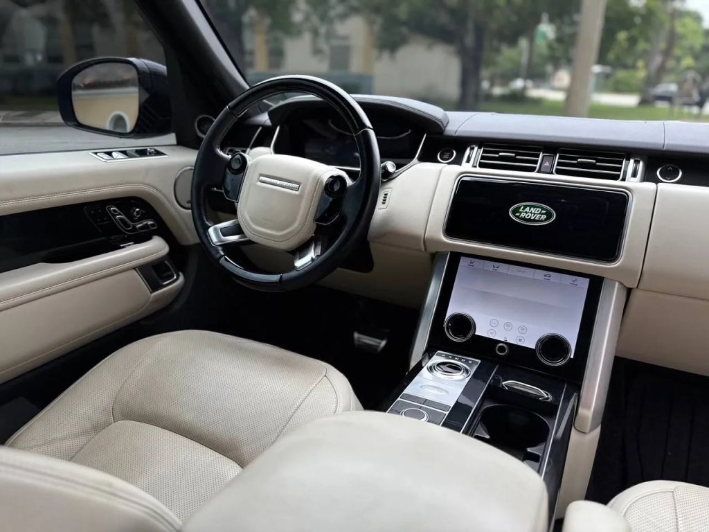 2021 Land Rover Range Rover Westminster AWD