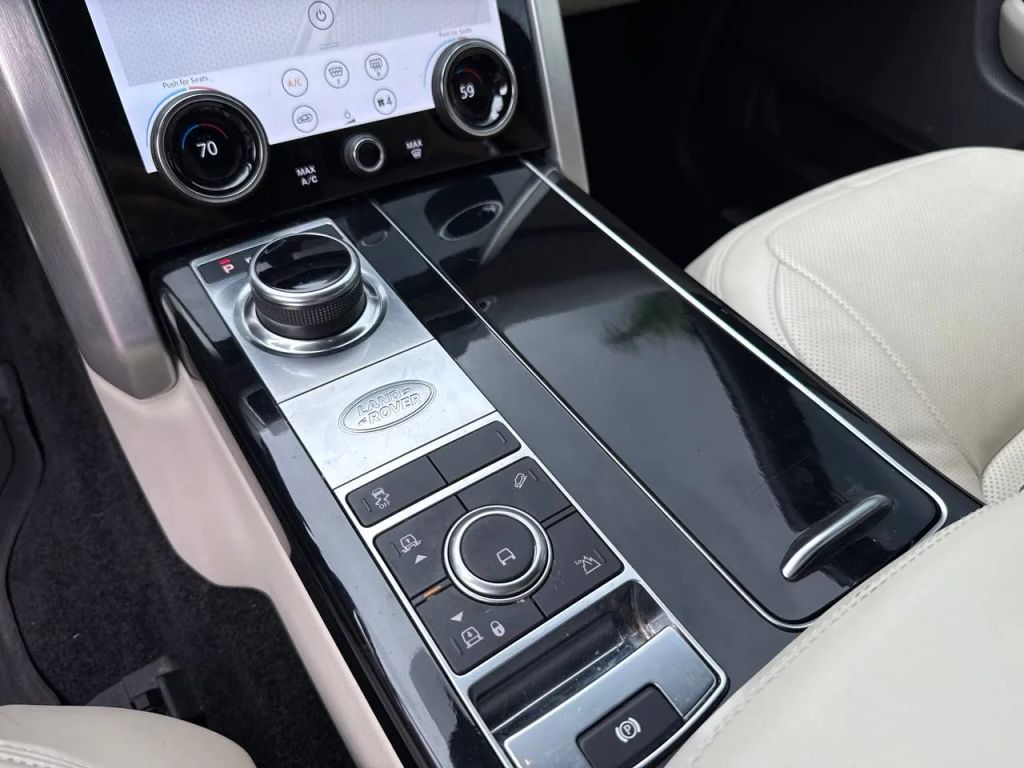 2021 Land Rover Range Rover Westminster AWD
