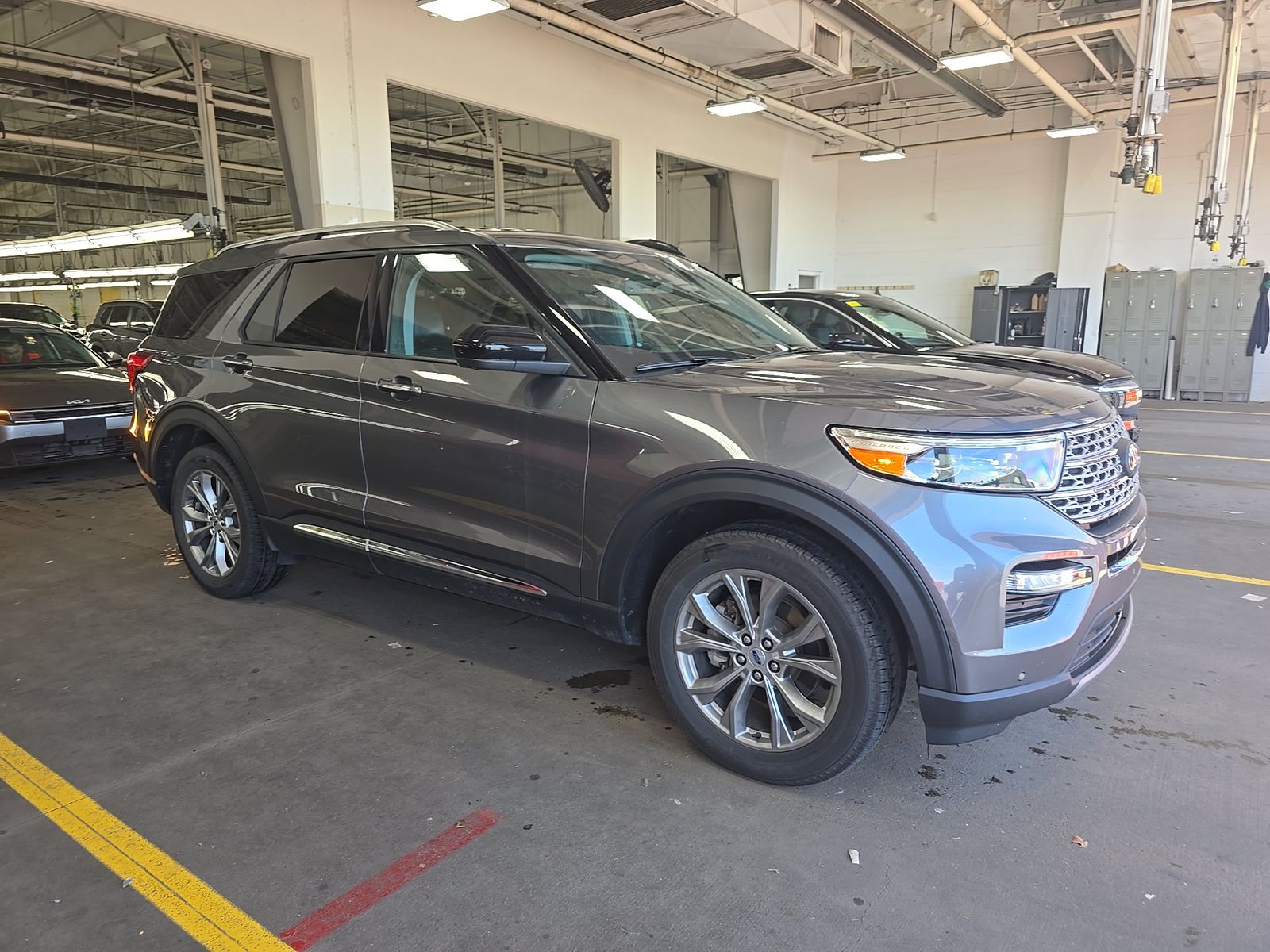 FORD EXPLORER - 5