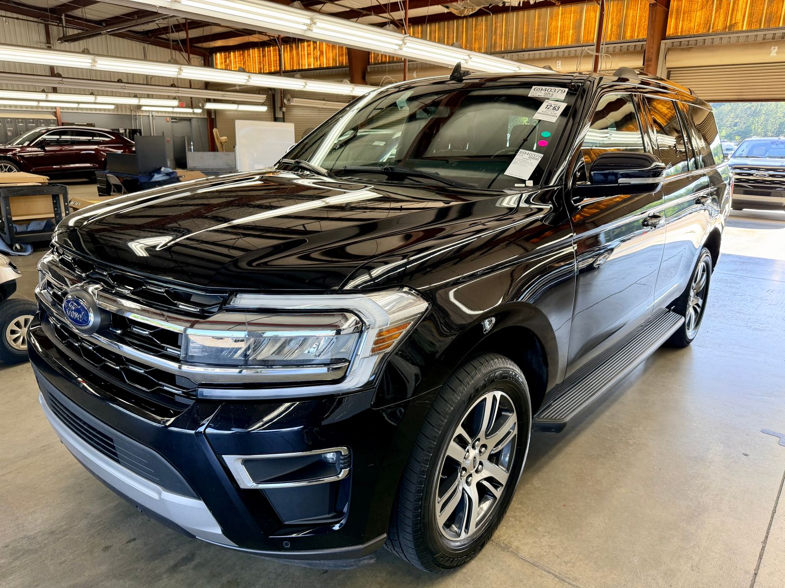 FORD EXPEDITION - 1