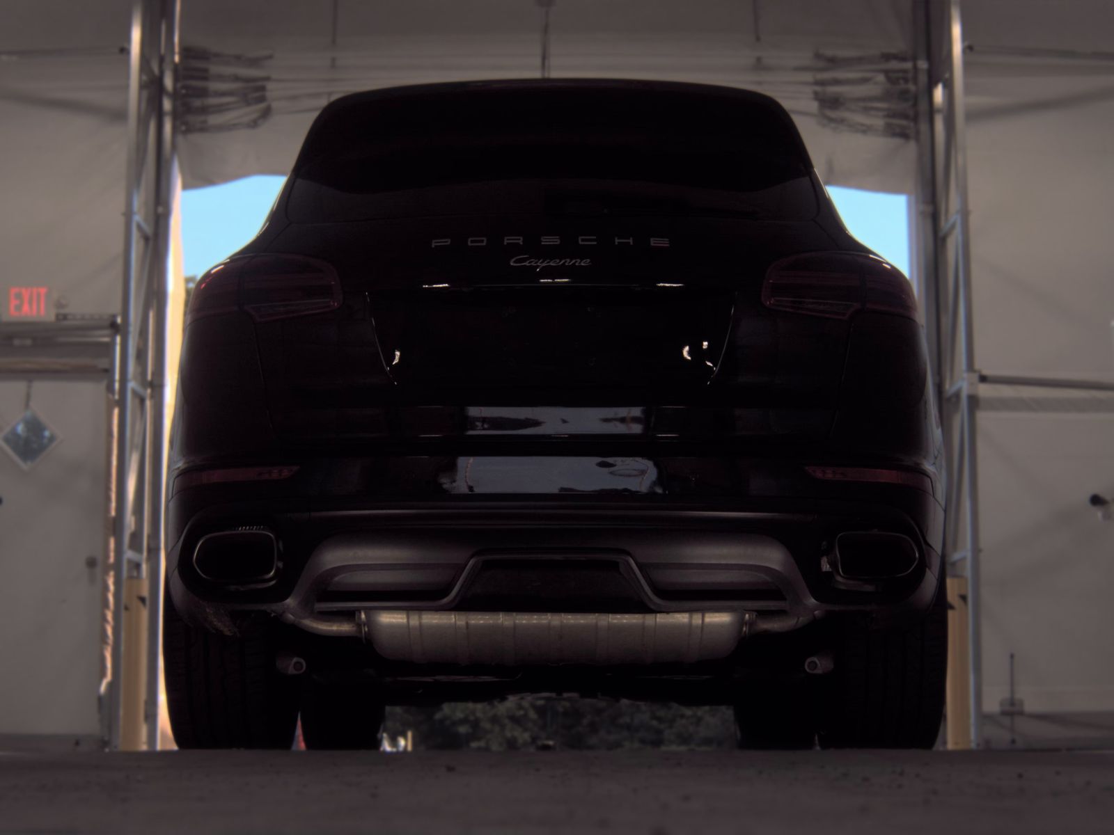 PORSCHE CAYENNE - 8