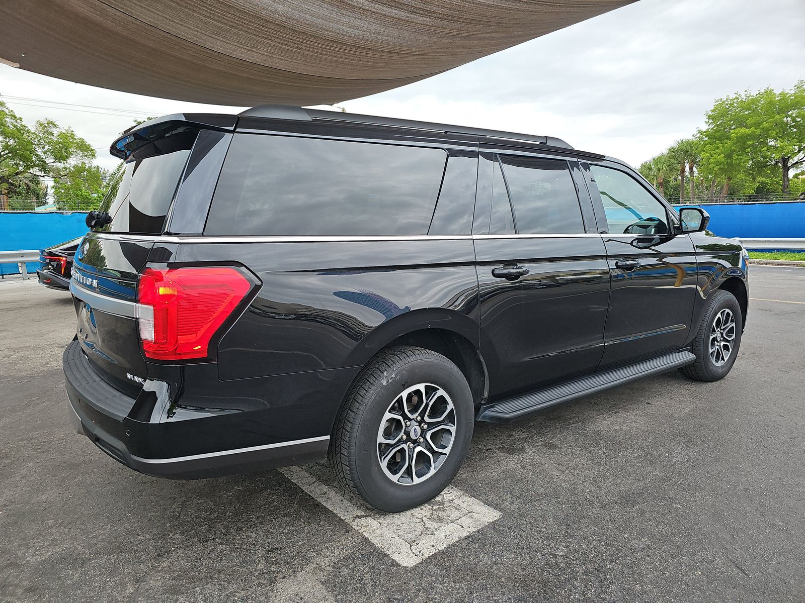 FORD EXPEDITION MAX - 5