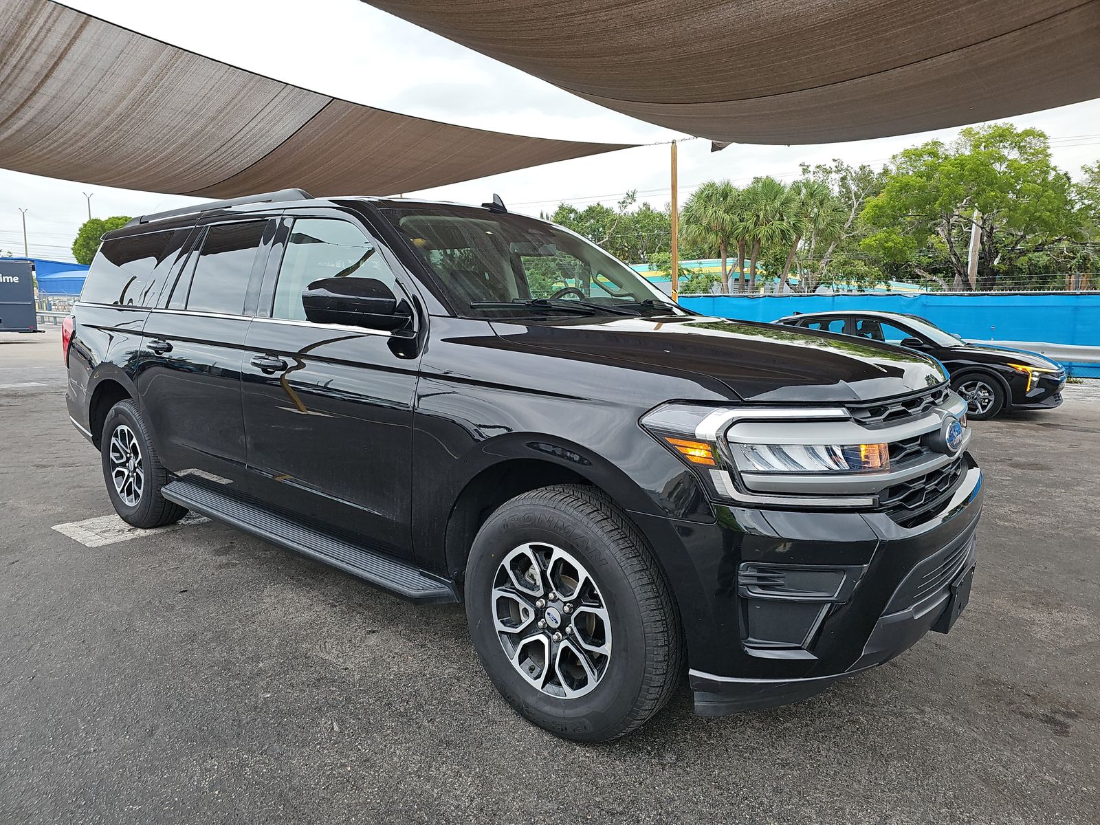 FORD EXPEDITION MAX - 4
