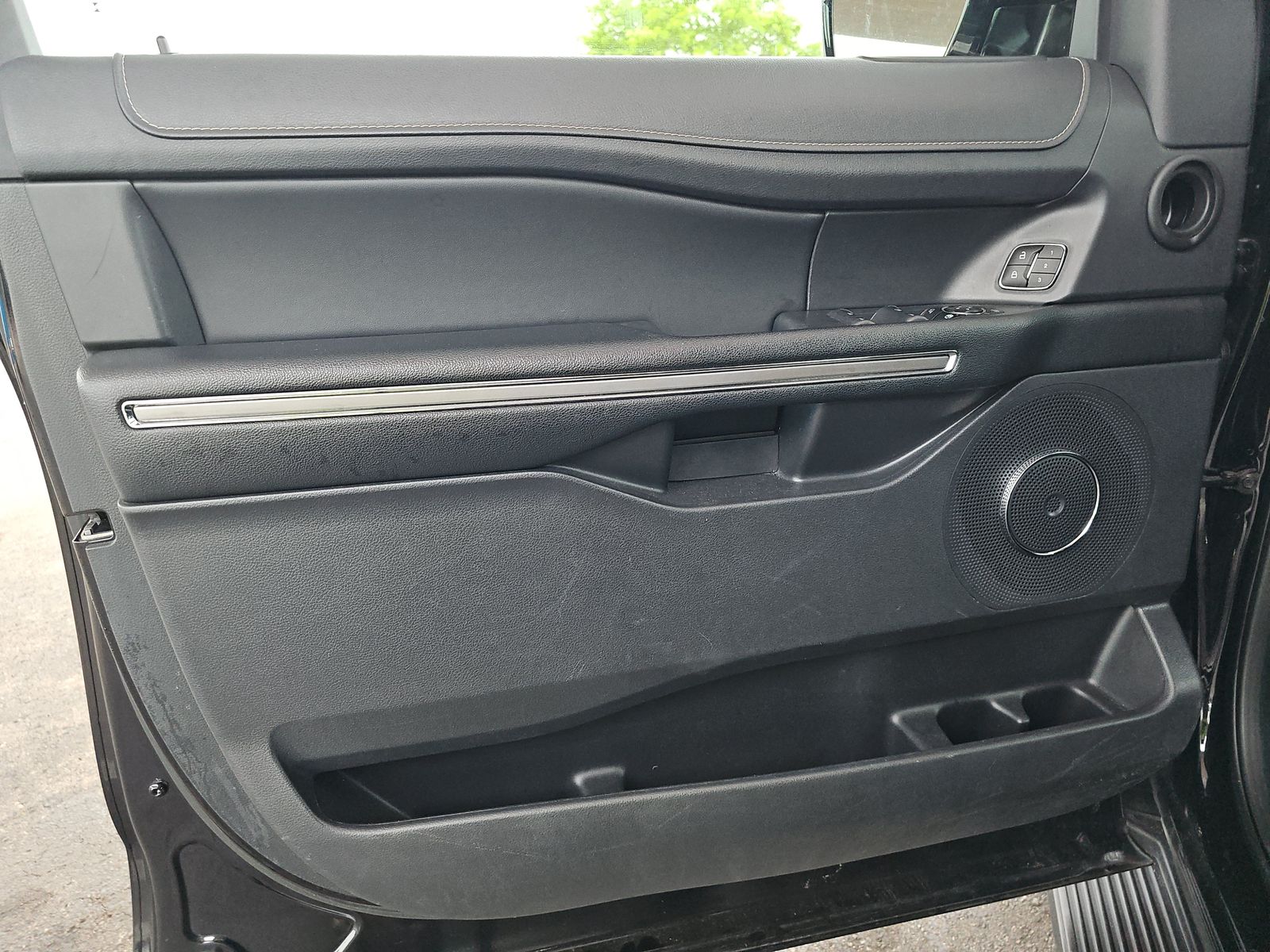 FORD EXPEDITION MAX - 10