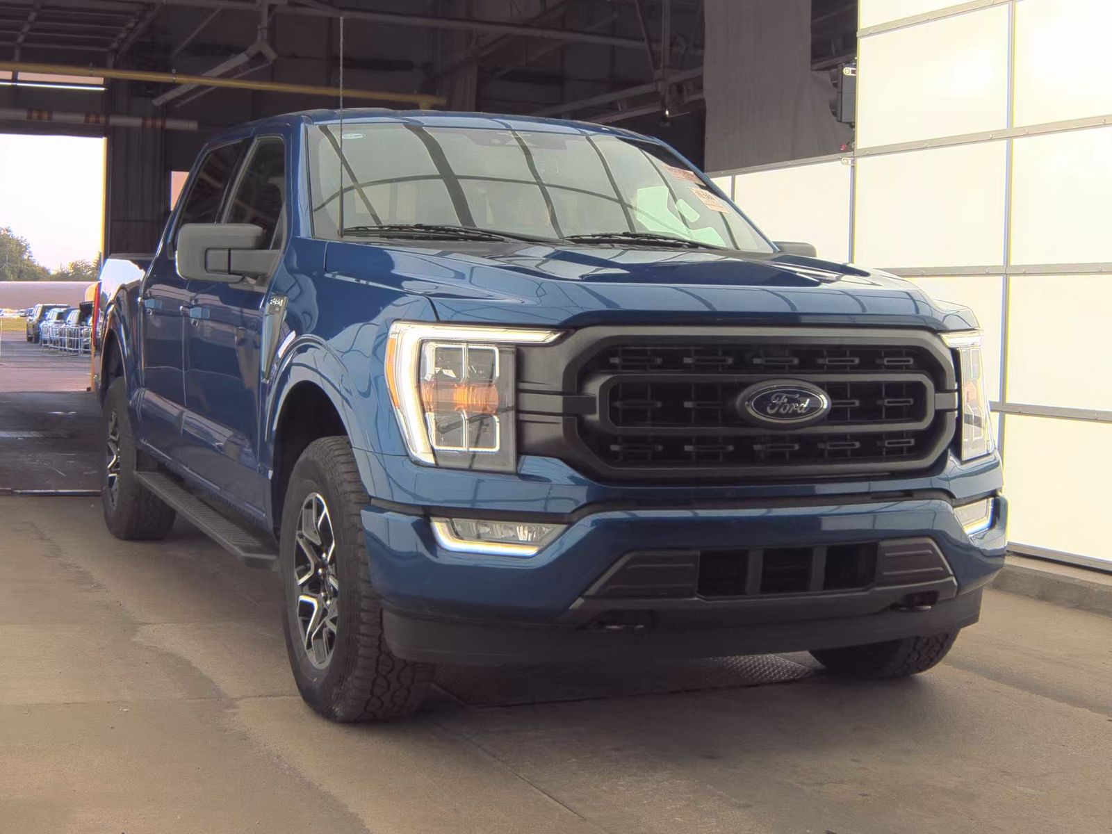2023 Ford F-150 XLT AWD