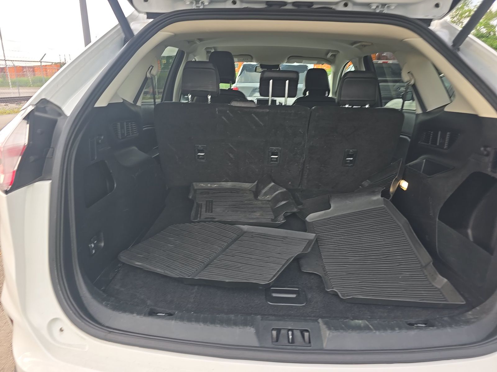 Thumbnail 18