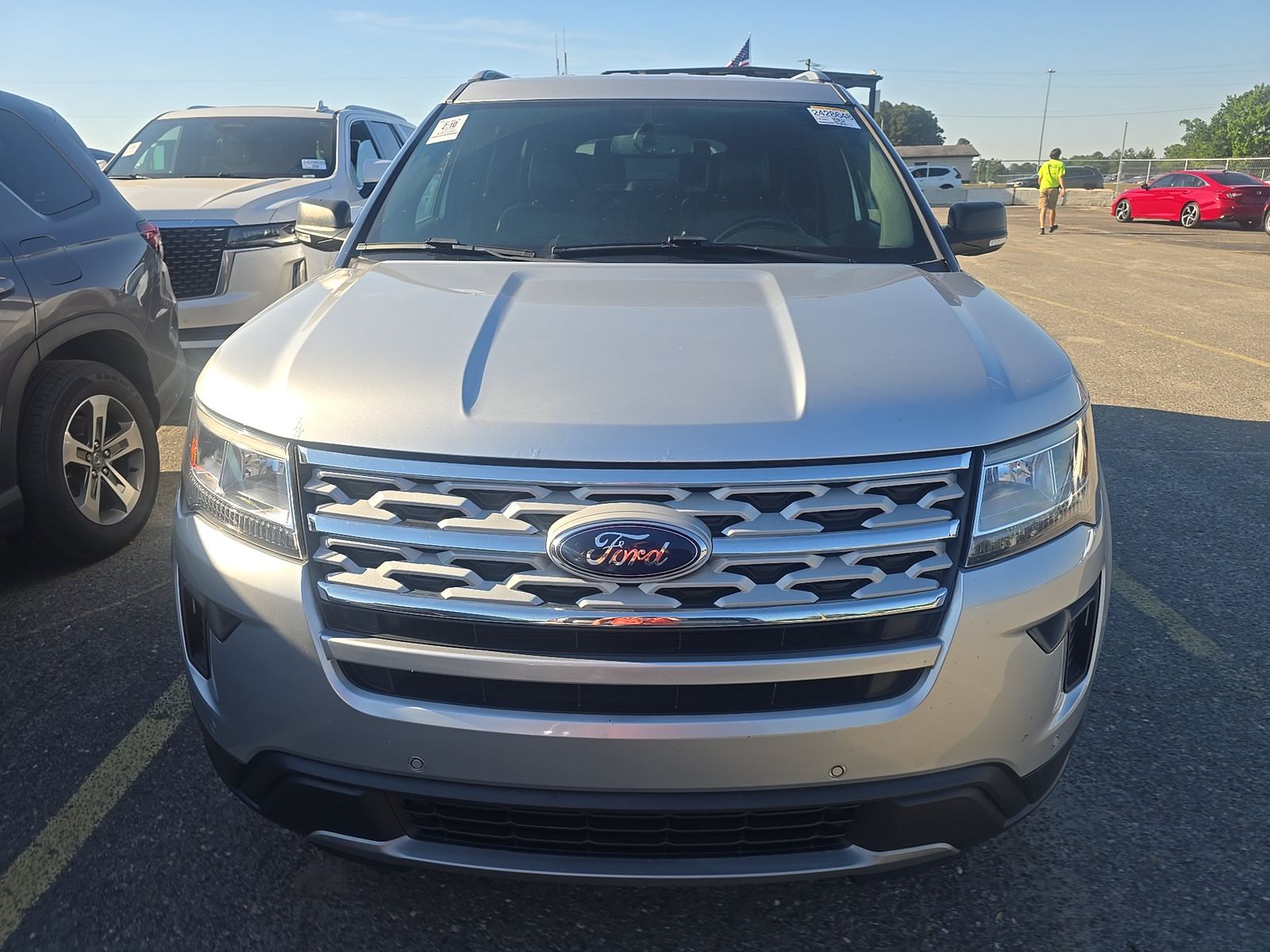 FORD EXPLORER - 3