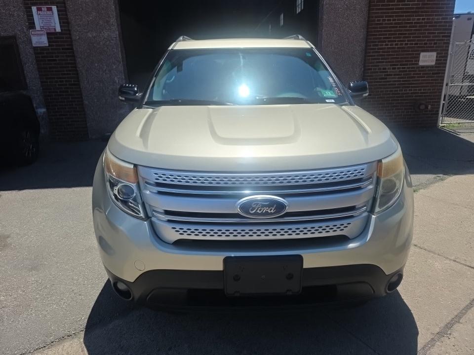 FORD EXPLORER - 3