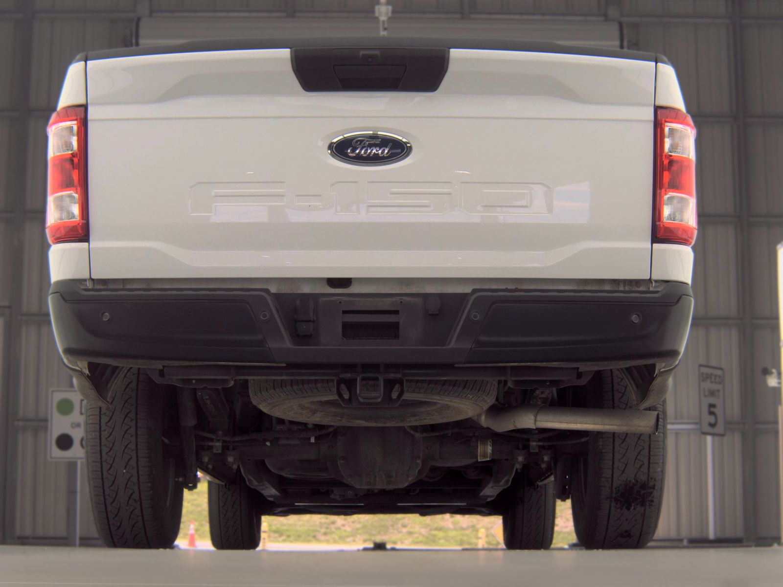 FORD F-150 - 8