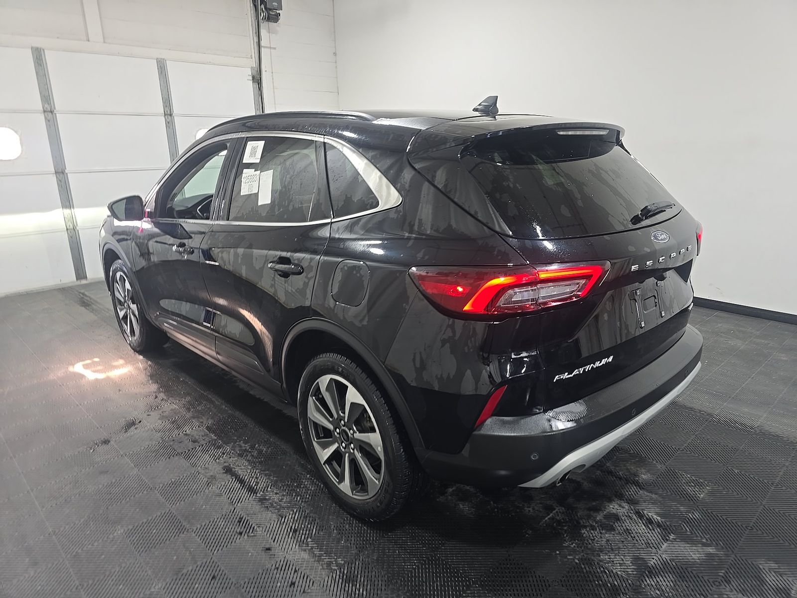 FORD ESCAPE - 7