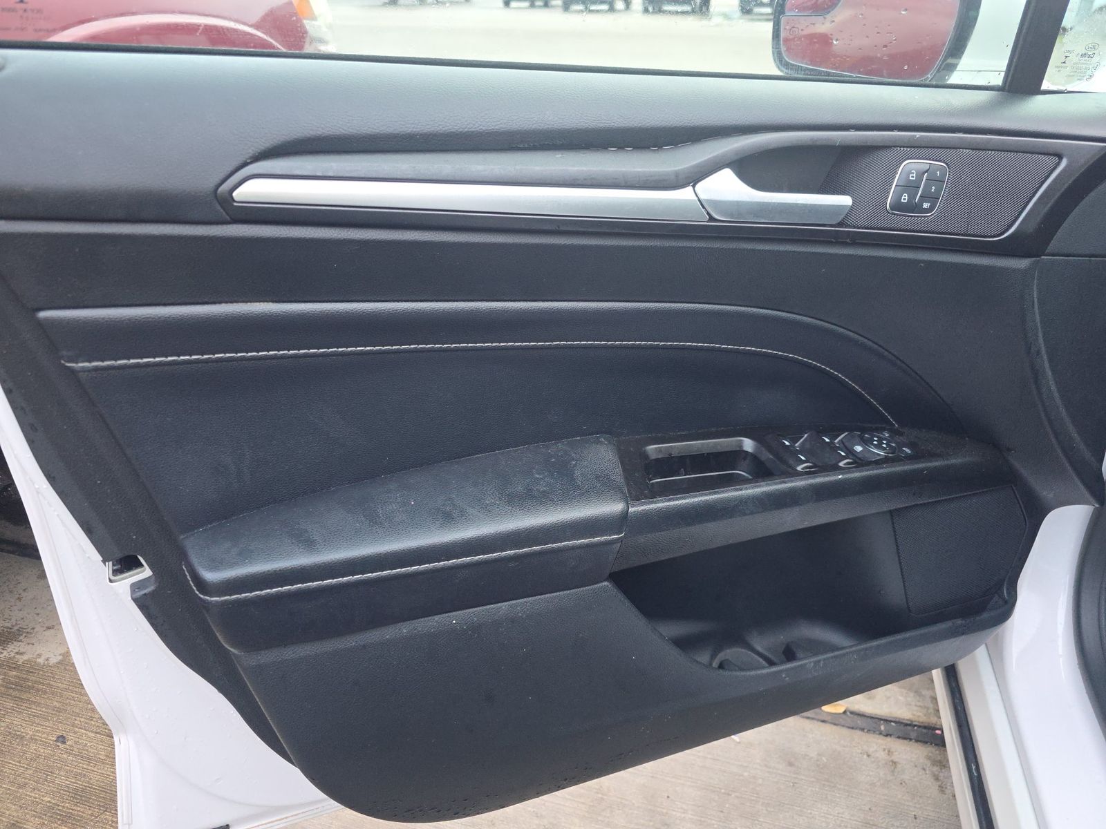 FORD FUSION - 10