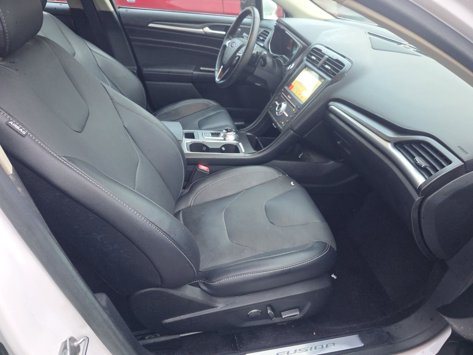 FORD FUSION - 9