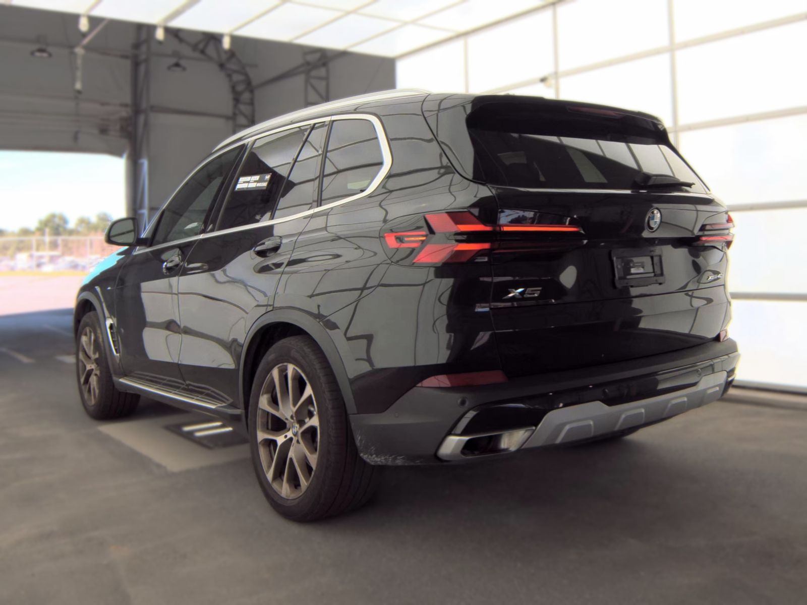 2025 BMW X5 xDrive40i AWD