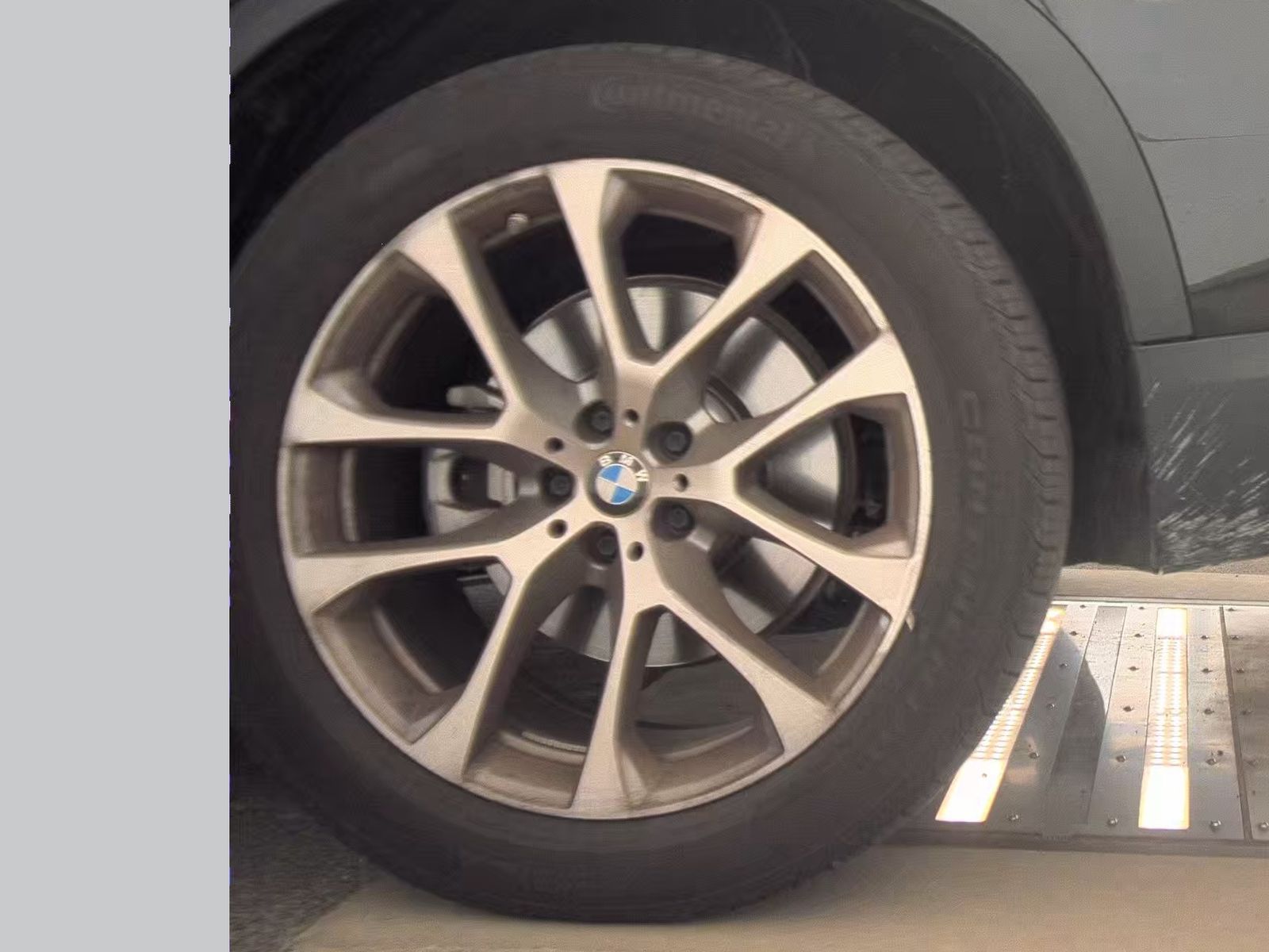 2025 BMW X5 xDrive40i AWD