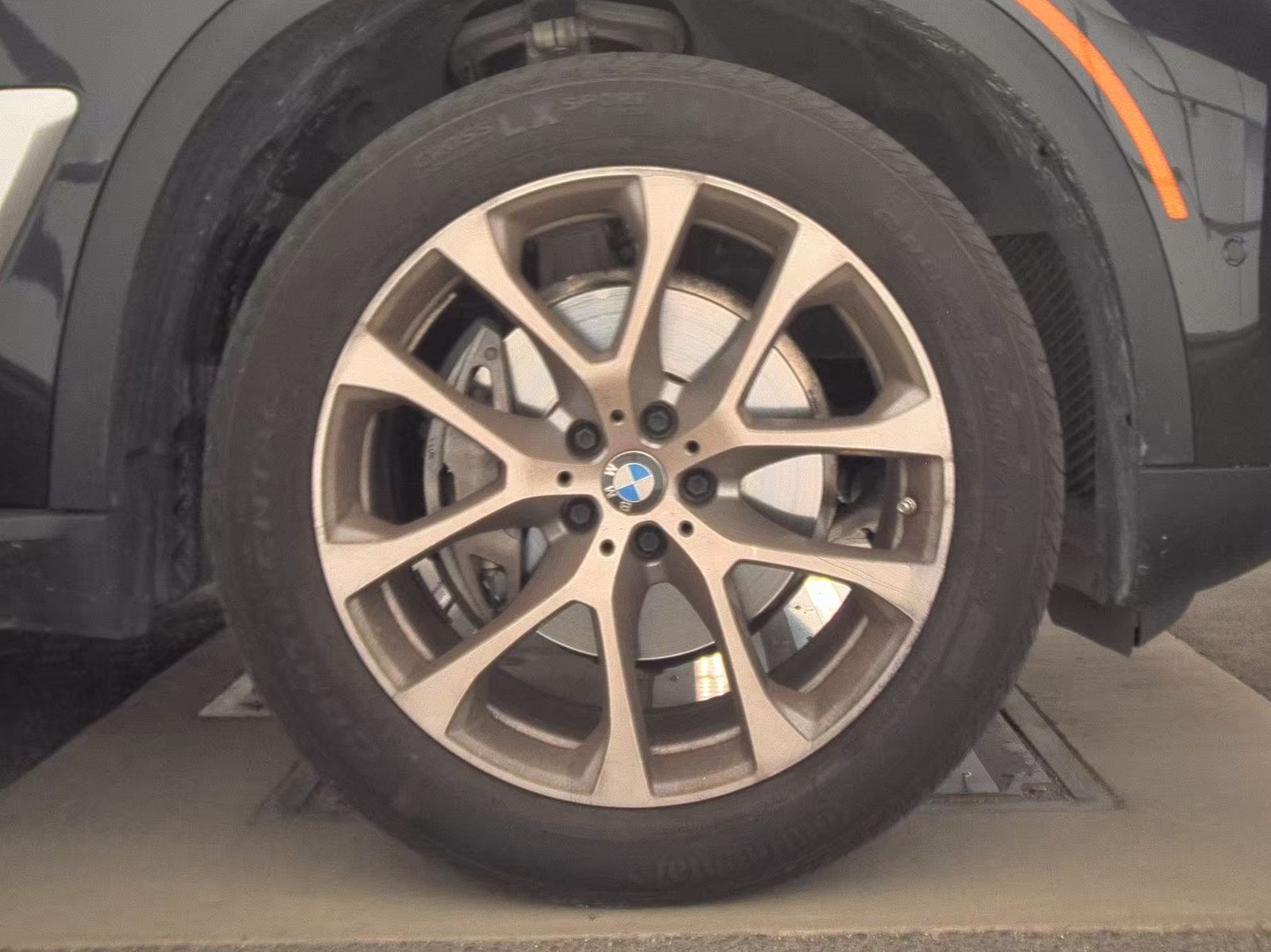 2025 BMW X5 xDrive40i AWD
