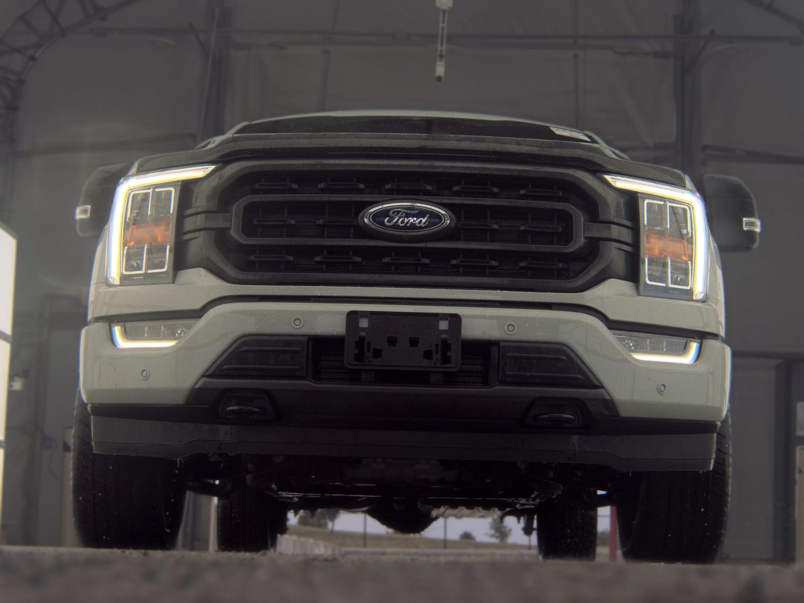FORD F-150 - 4