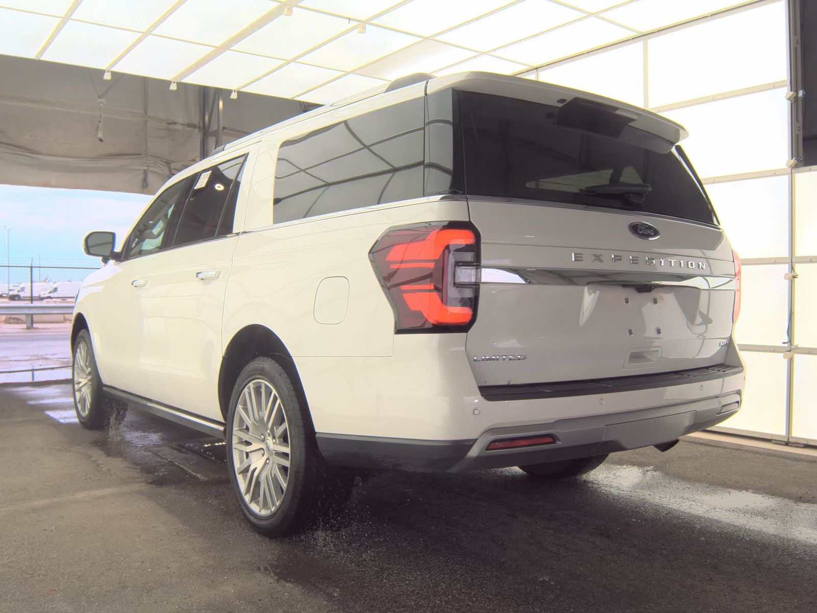 FORD EXPEDITION MAX - 9