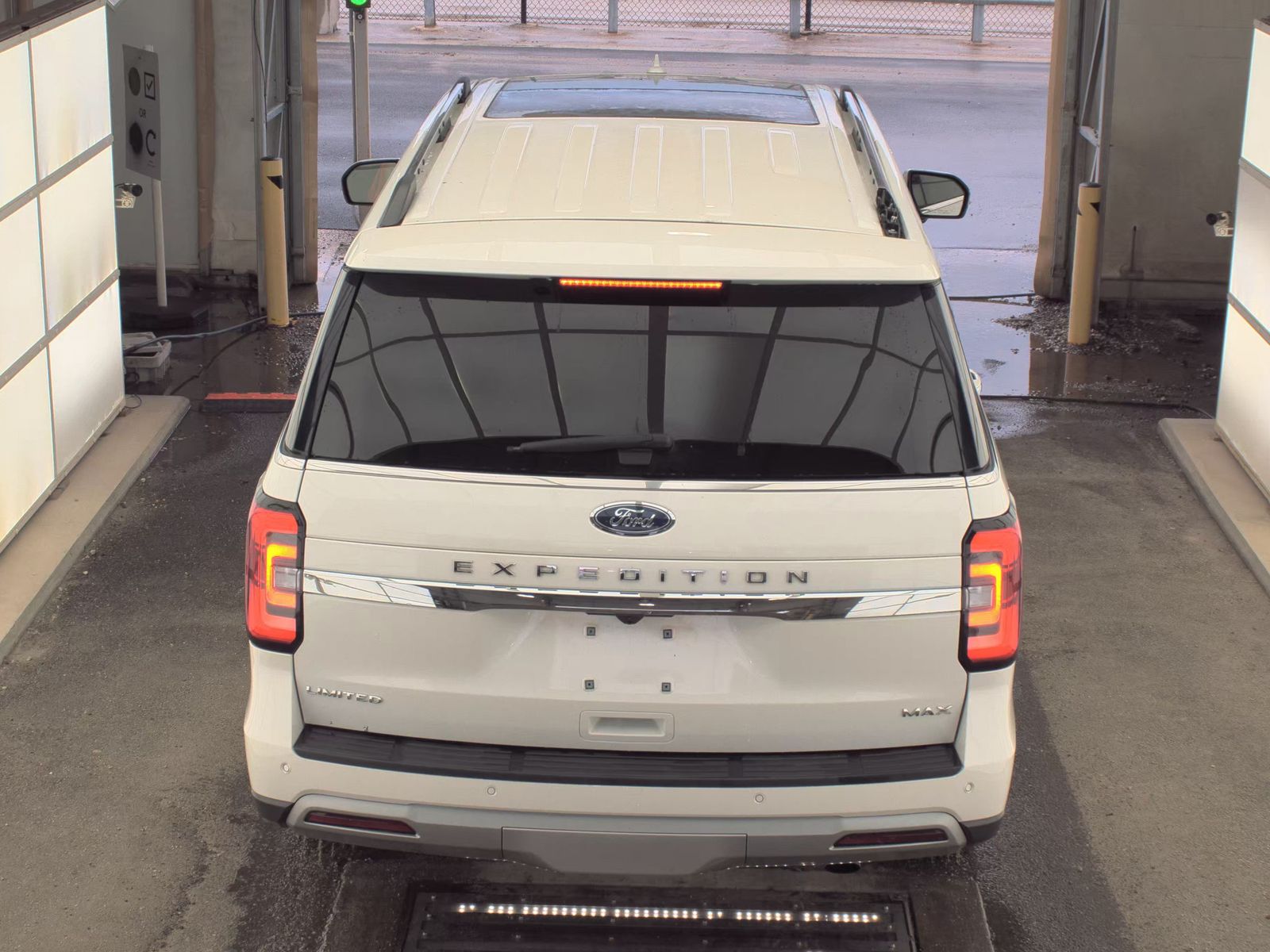 FORD EXPEDITION MAX - 7