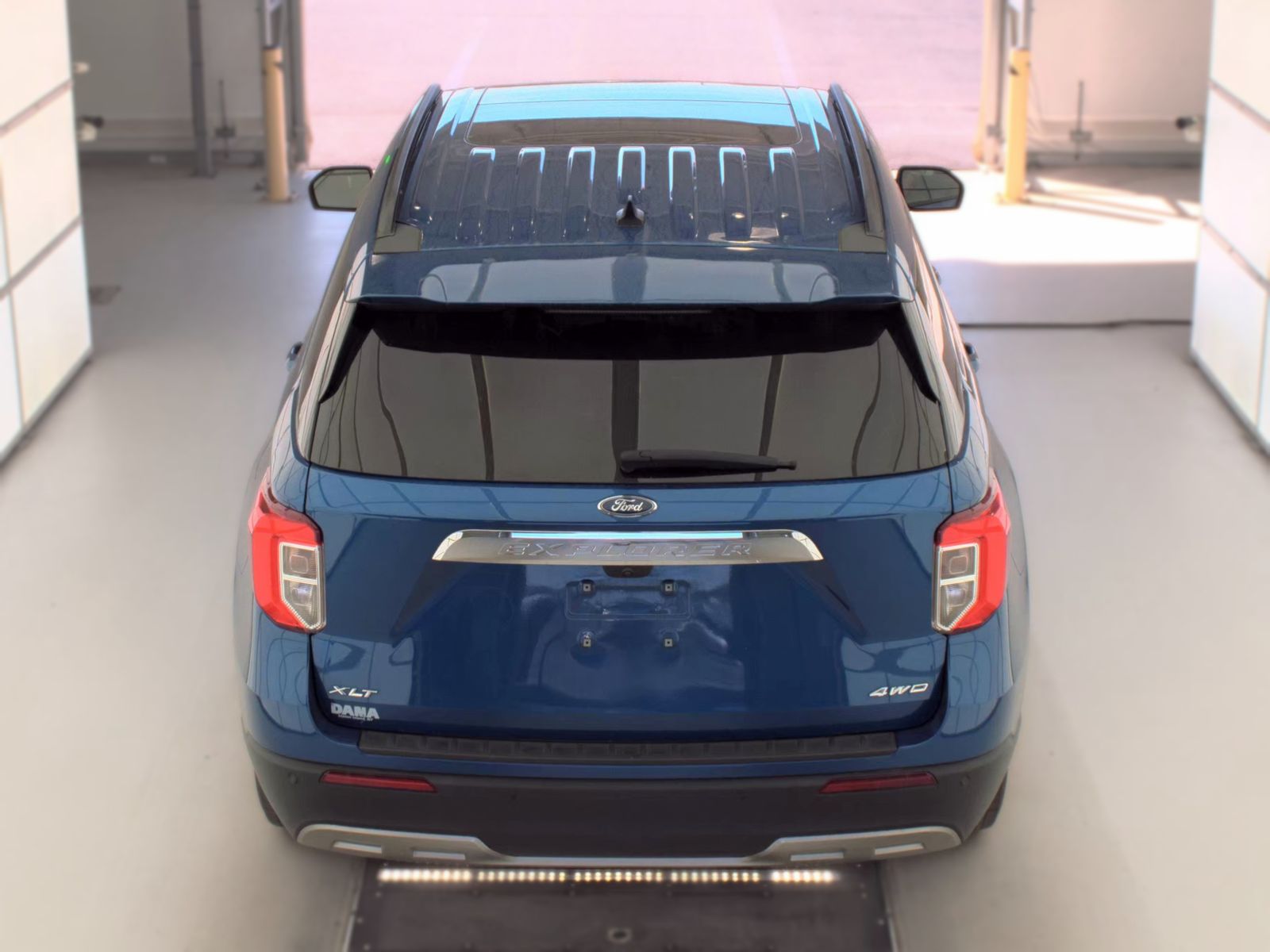 FORD EXPLORER - 7