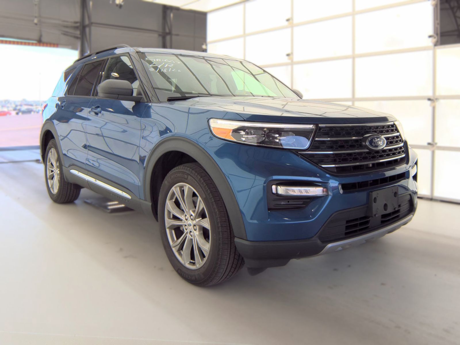FORD EXPLORER - 5