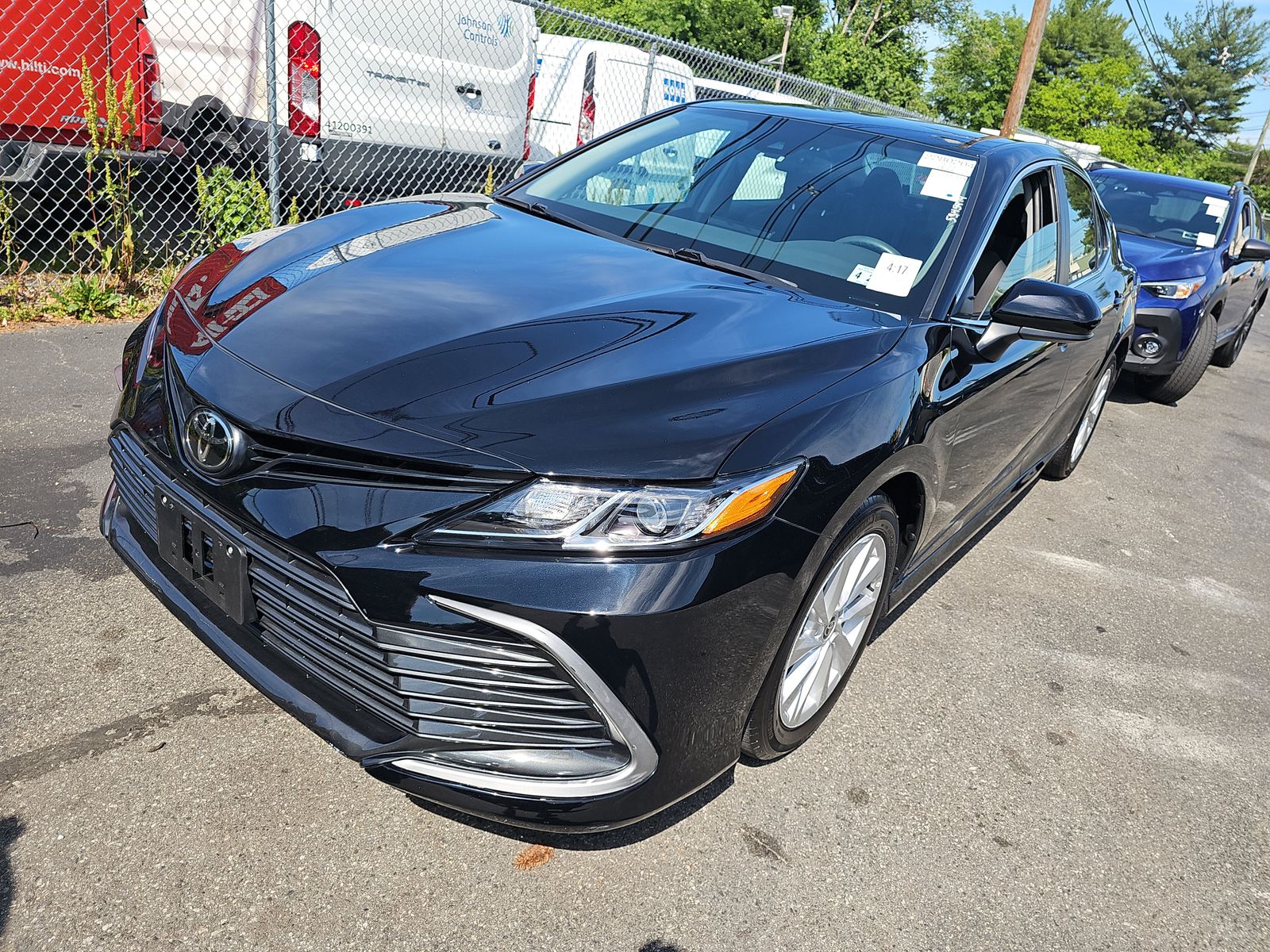 TOYOTA CAMRY - 1