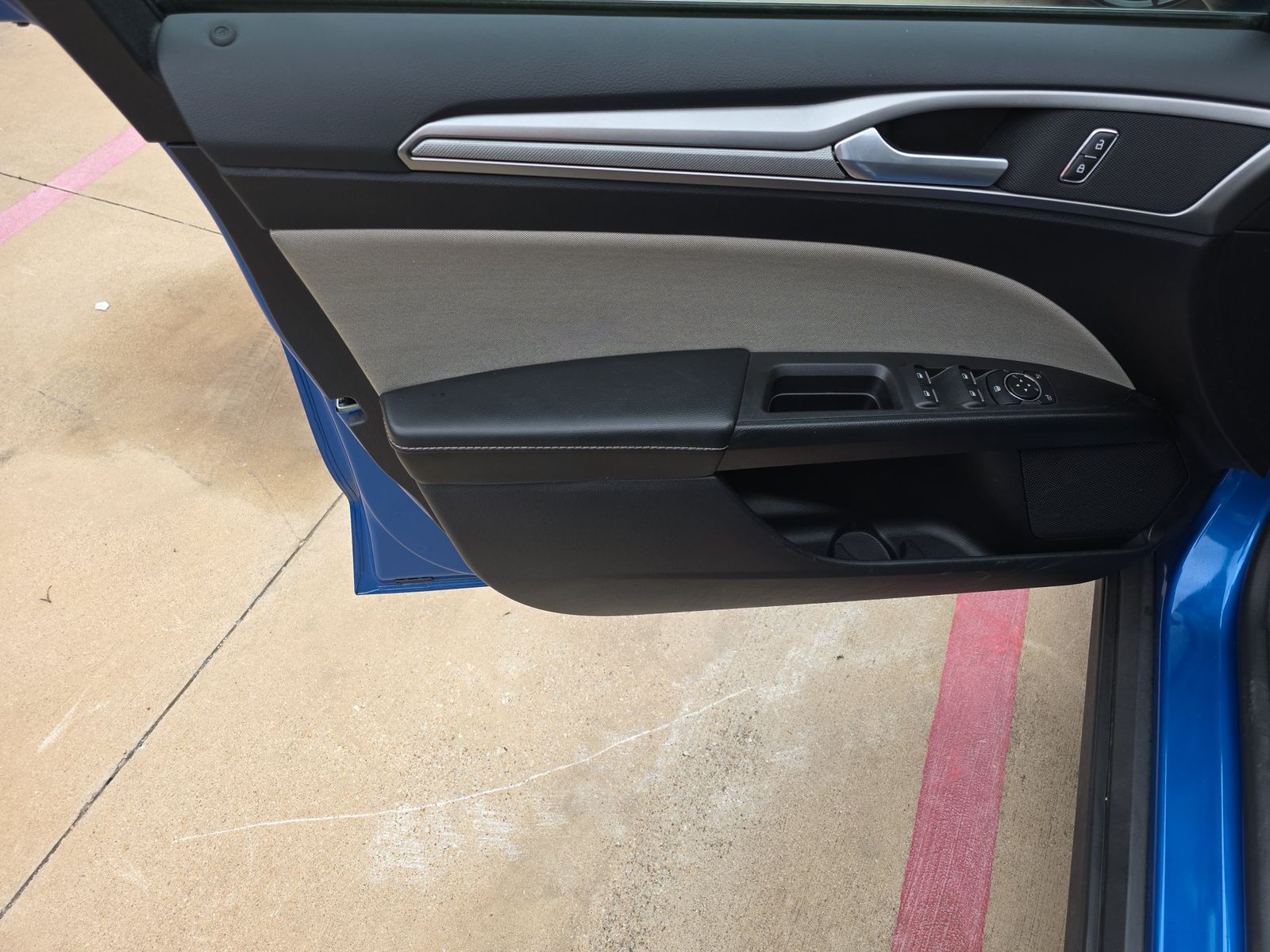 FORD FUSION - 10
