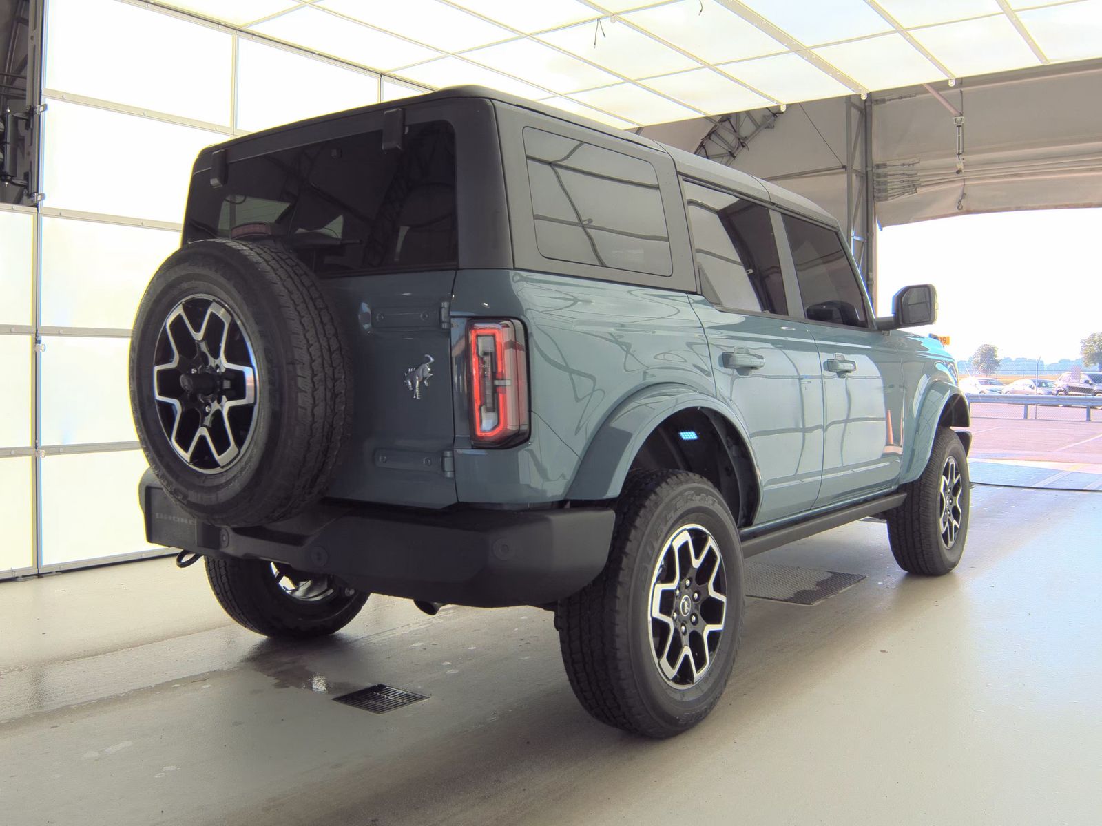 FORD BRONCO - 6
