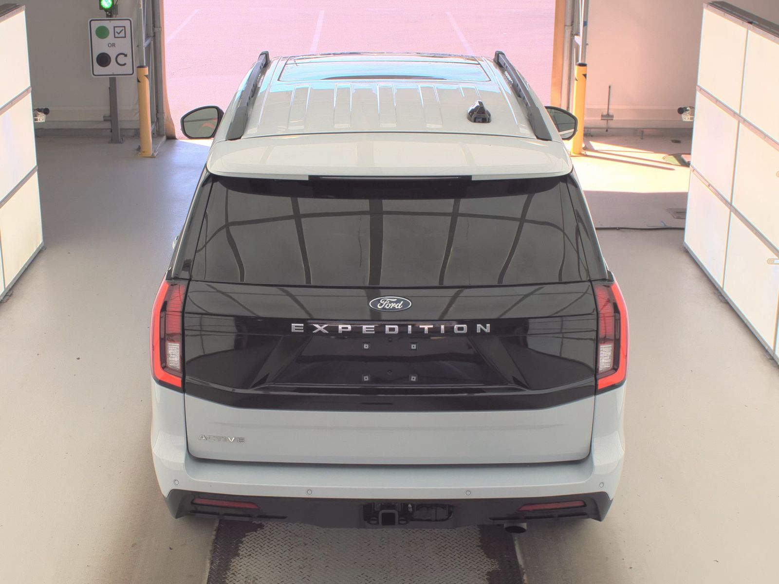 FORD EXPEDITION - 7