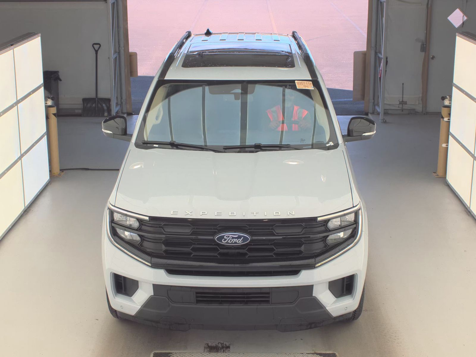 FORD EXPEDITION - 3