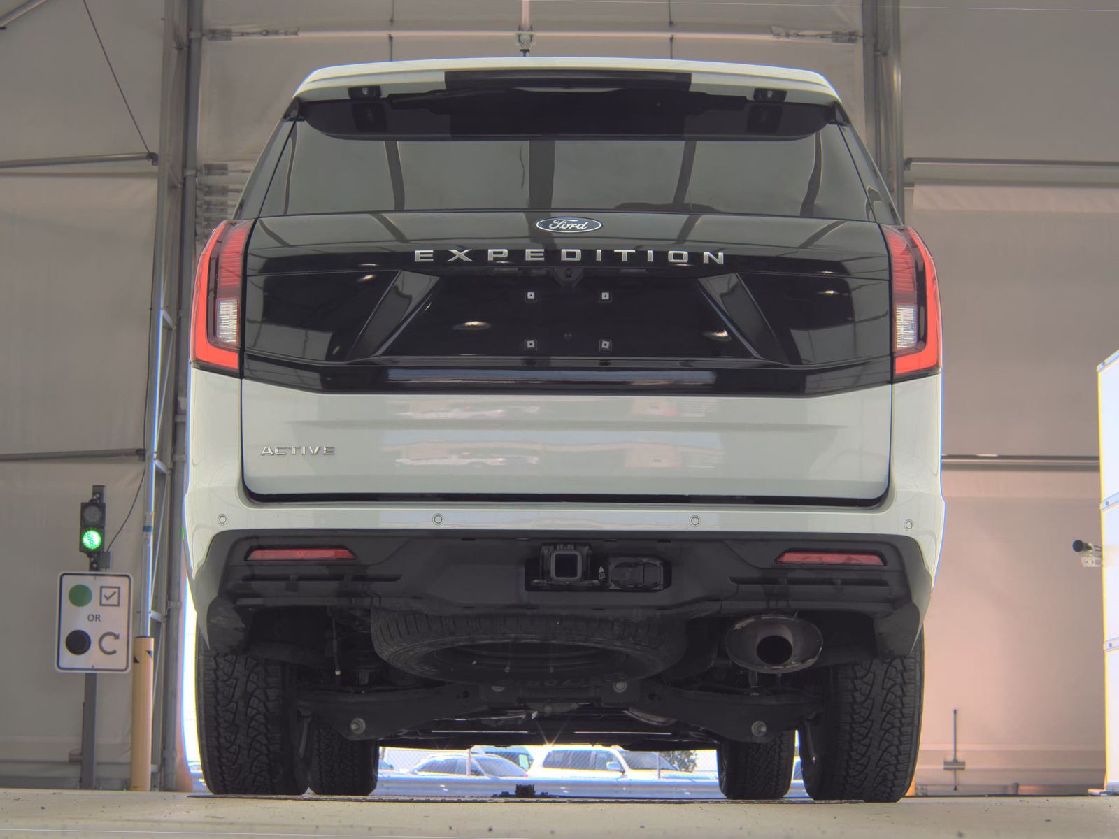 FORD EXPEDITION - 8