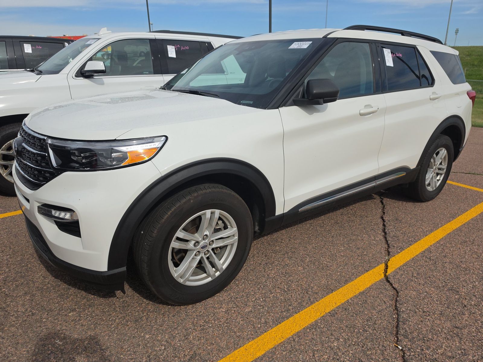FORD EXPLORER - 1
