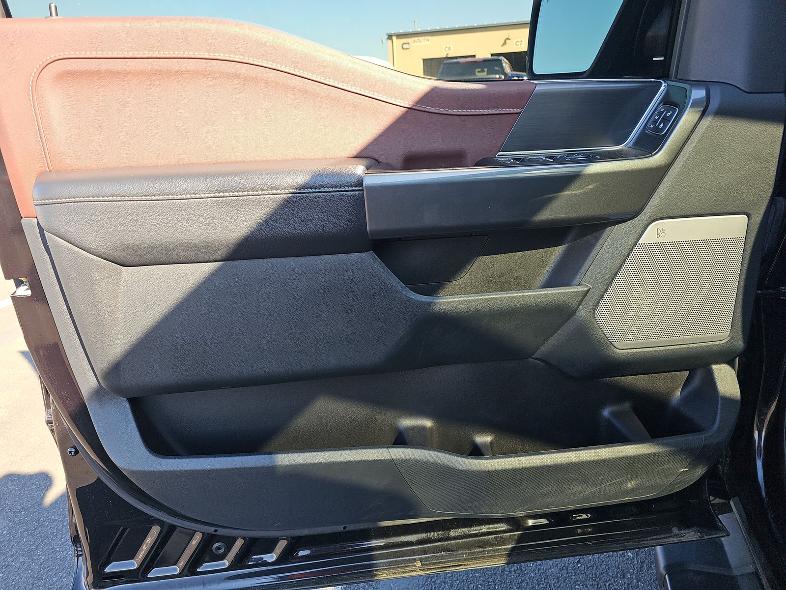 2023 Ford F-150 Lariat AWD