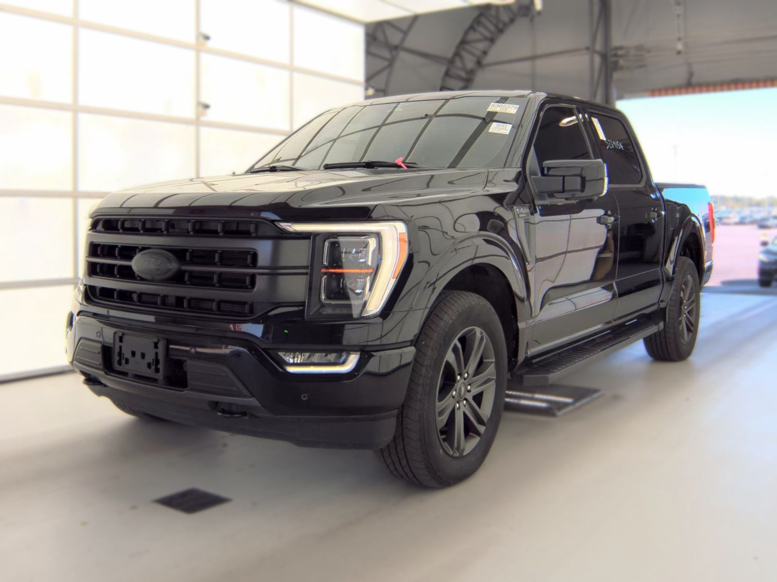 2023 Ford F-150 Lariat AWD