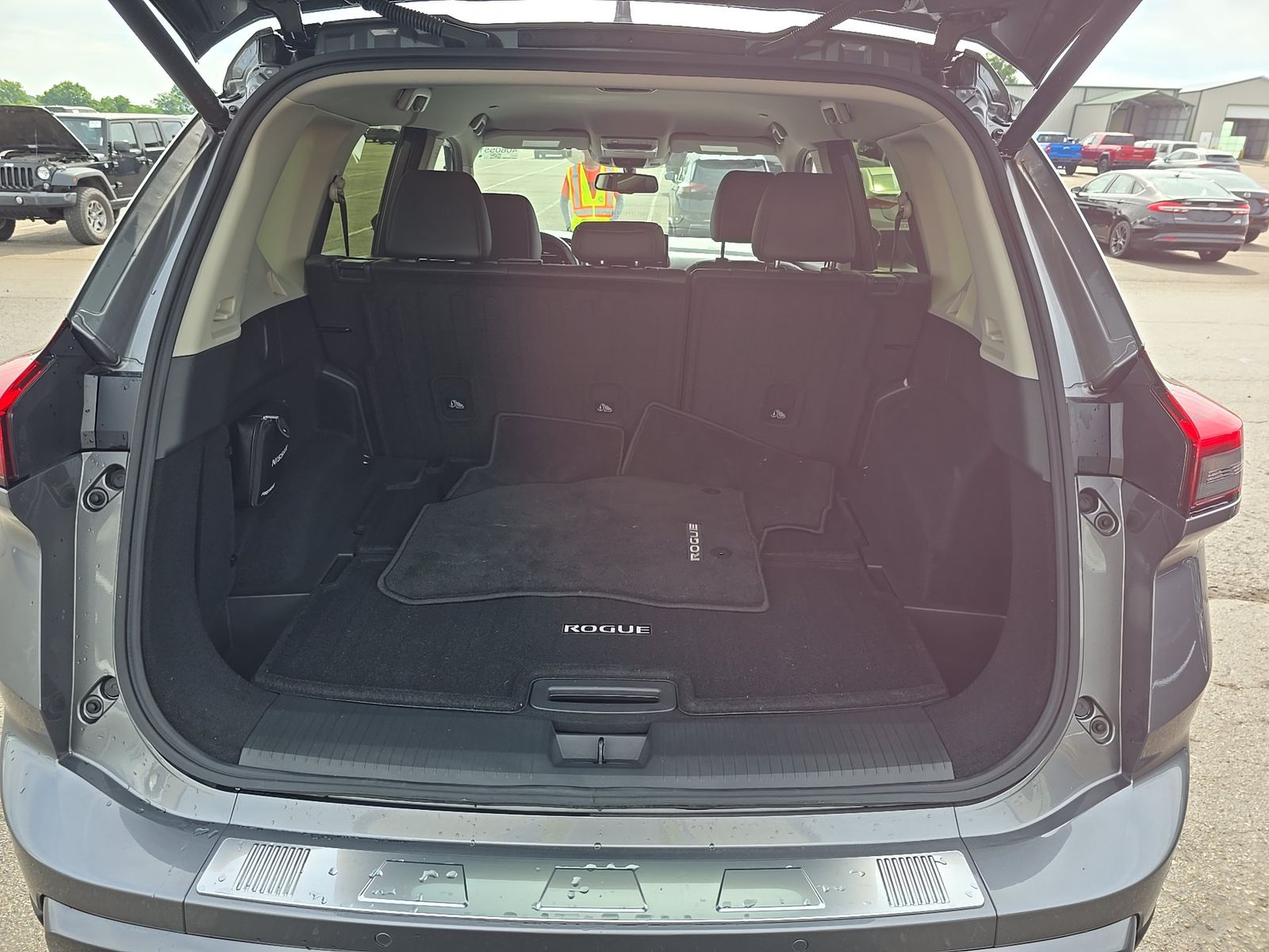2025 Nissan Rogue SL AWD