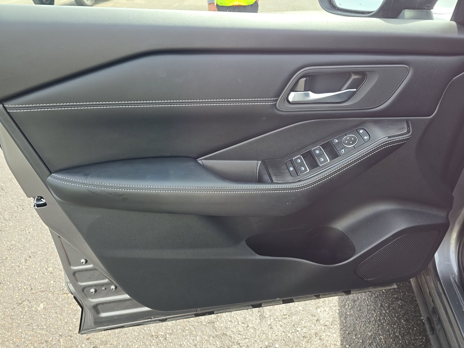2025 Nissan Rogue SL AWD
