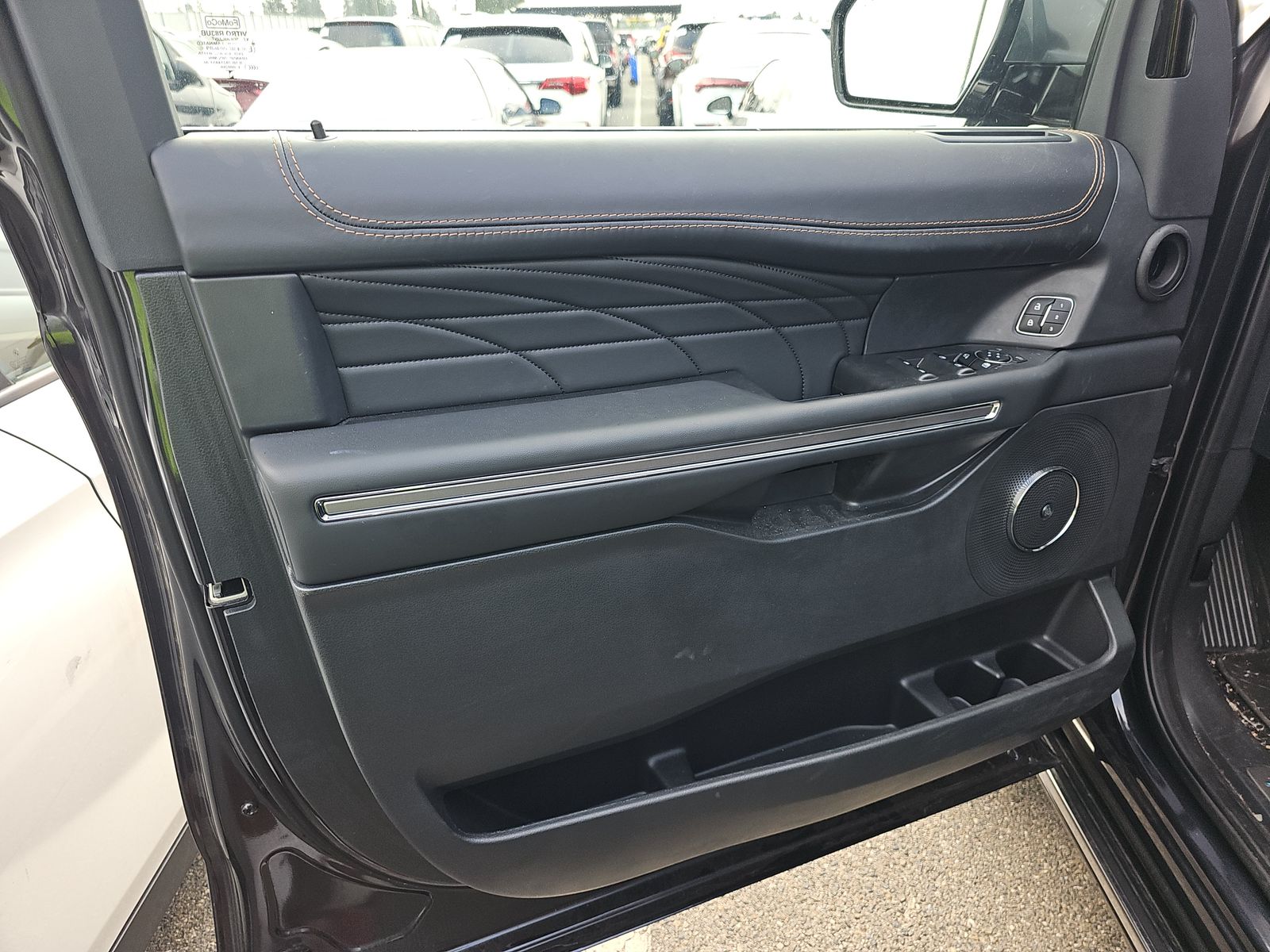 FORD EXPEDITION MAX - 10