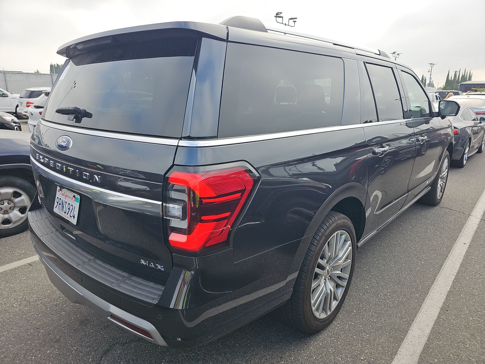 FORD EXPEDITION MAX - 5