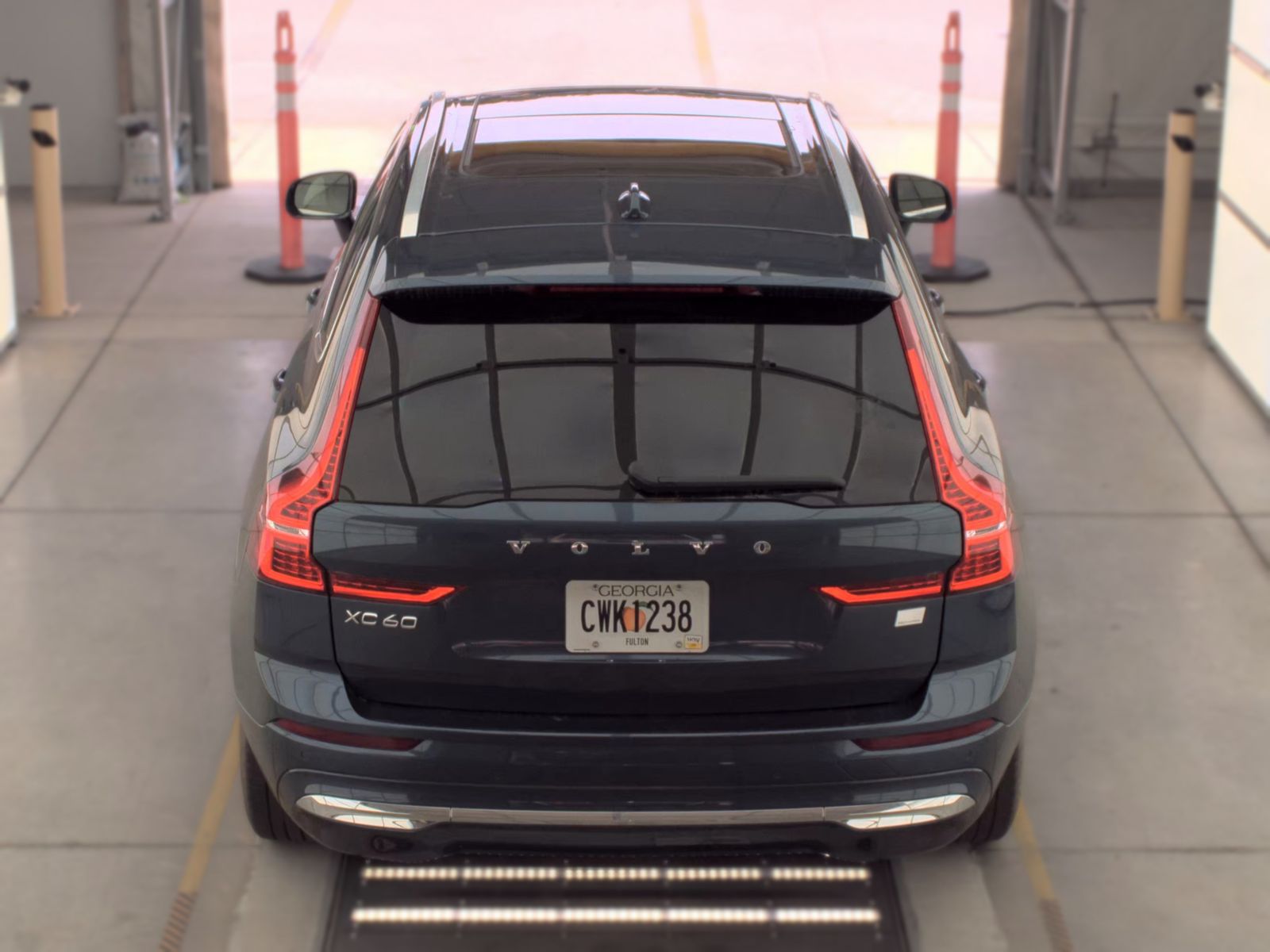 2023 Volvo XC60 Recharge T8 Core AWD
