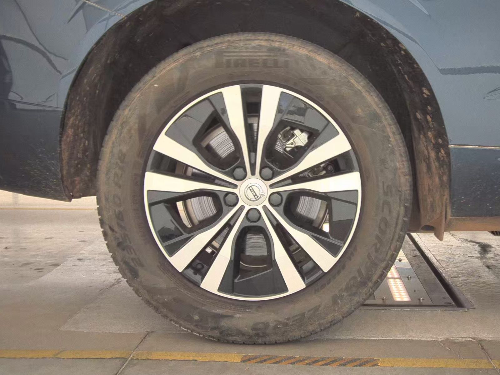 2023 Volvo XC60 Recharge T8 Core AWD
